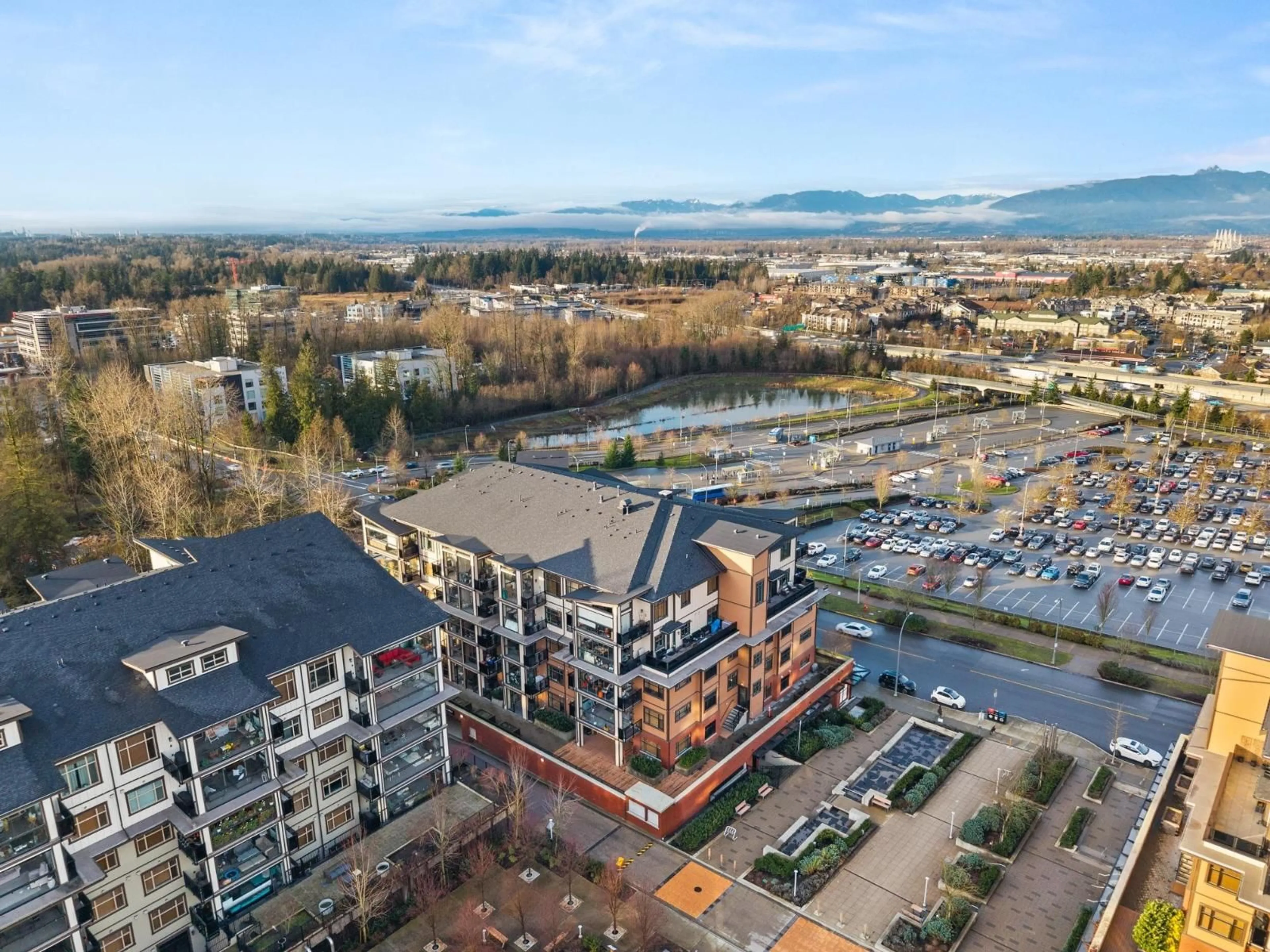 A pic from outside/outdoor area/front of a property/back of a property/a pic from drone, mountain view for 501 - 20290 86 AVENUE, Langley British Columbia V2Y3L6