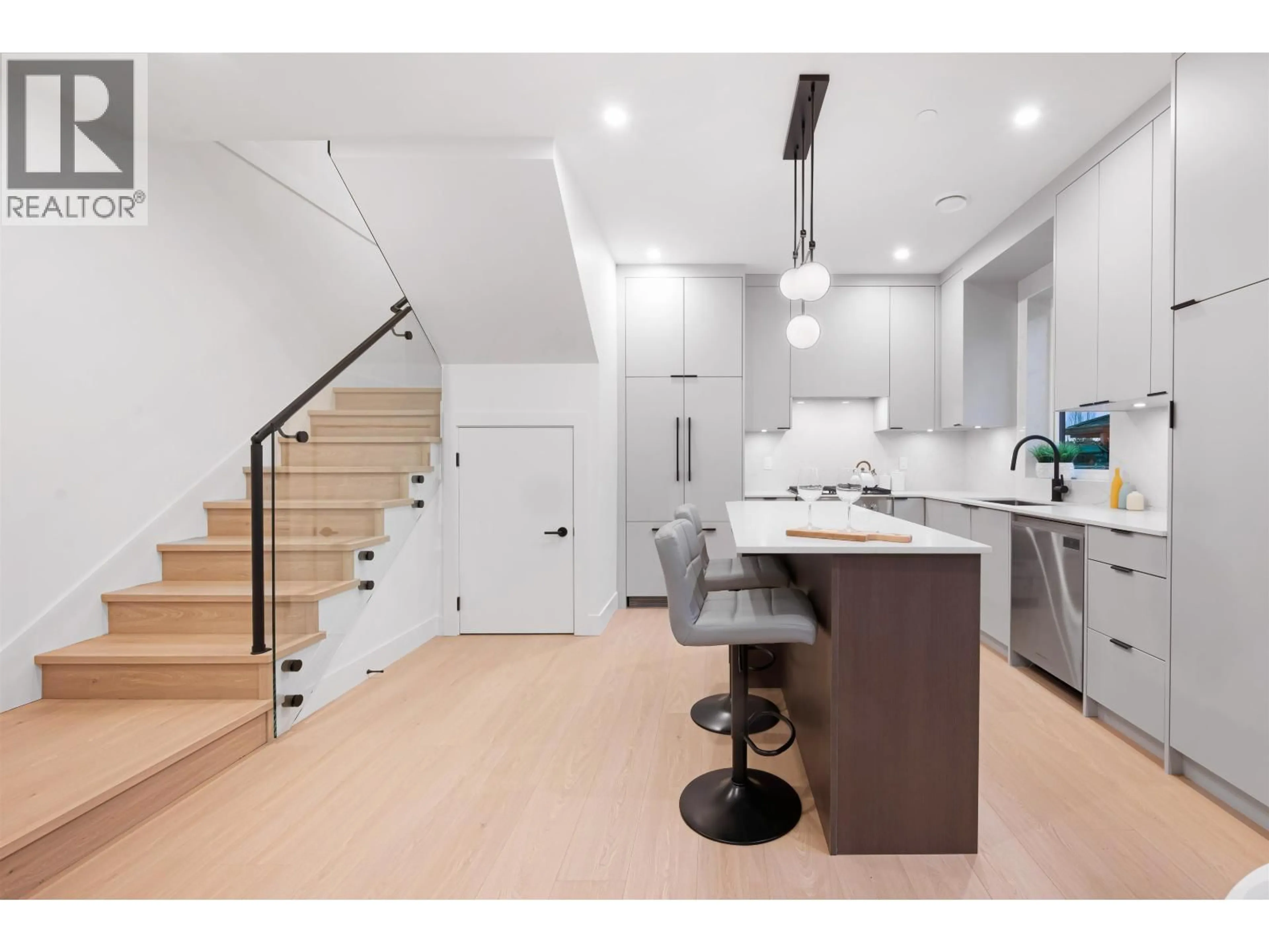 Open concept kitchen, unknown for 4 - 5554 CULLODEN STREET, Vancouver British Columbia V5W3R8