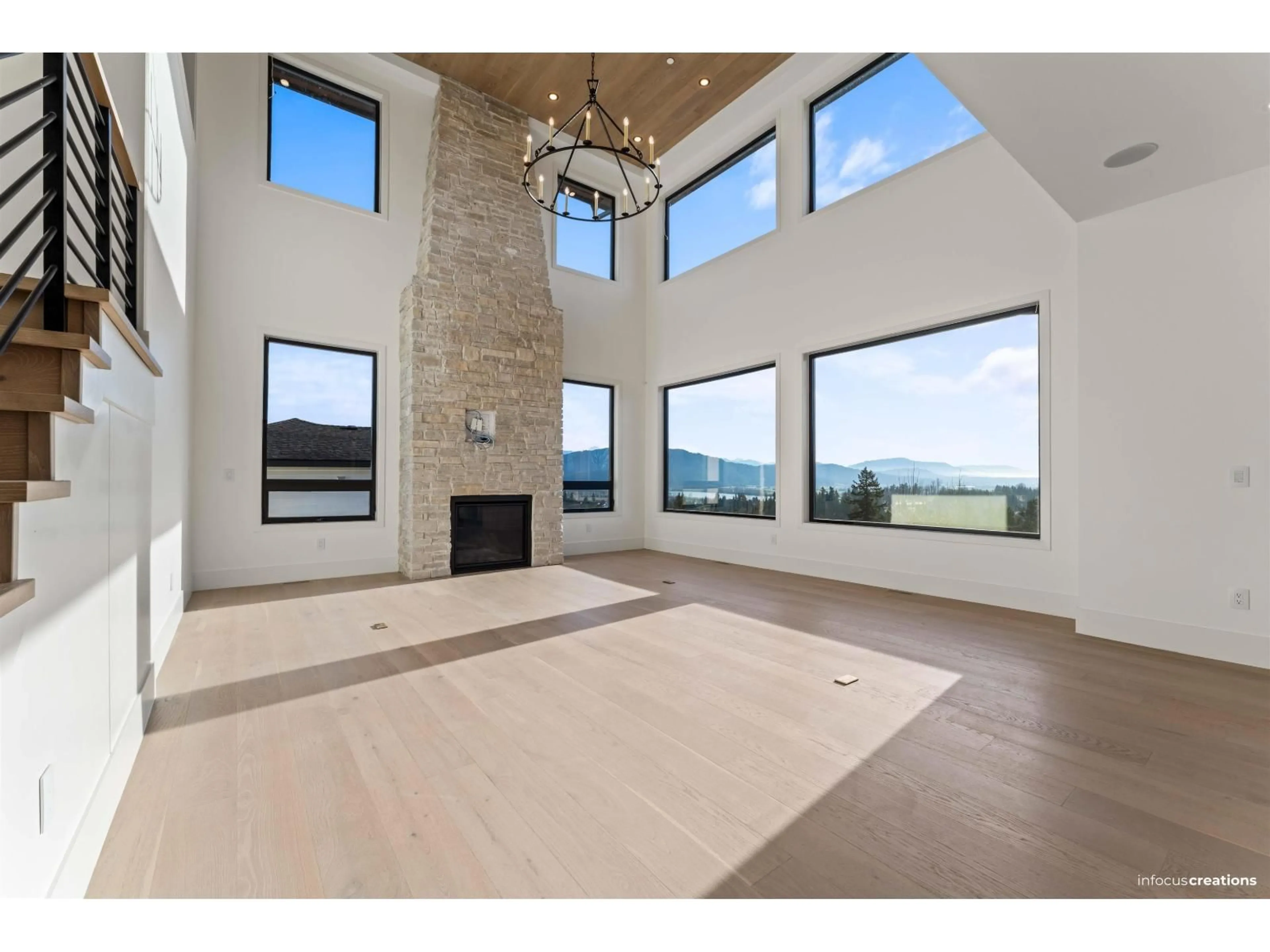 Unknown for 9181 HATZIC RIDGE DRIVE, Mission British Columbia V2V0J4