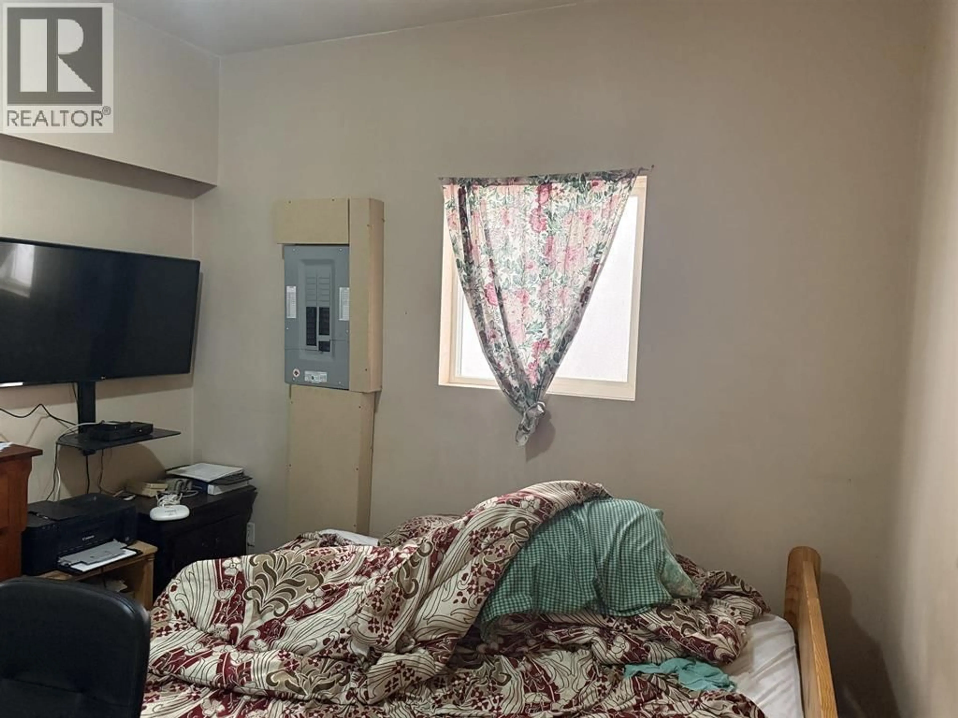 A pic of a room for 8125 ST. GEORGE STREET, Vancouver British Columbia V5X3S4