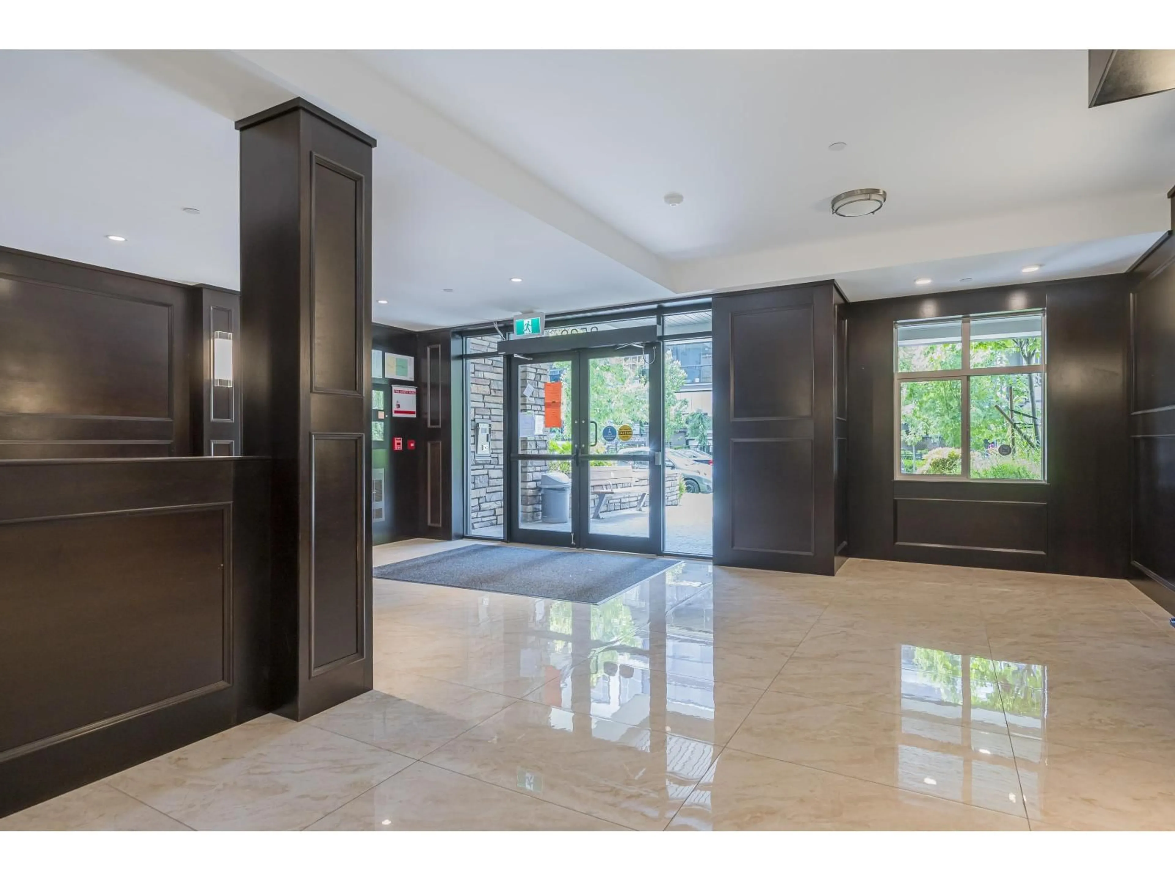 Indoor foyer for 612 - 8538 203A STREET, Langley British Columbia V2Y3P9