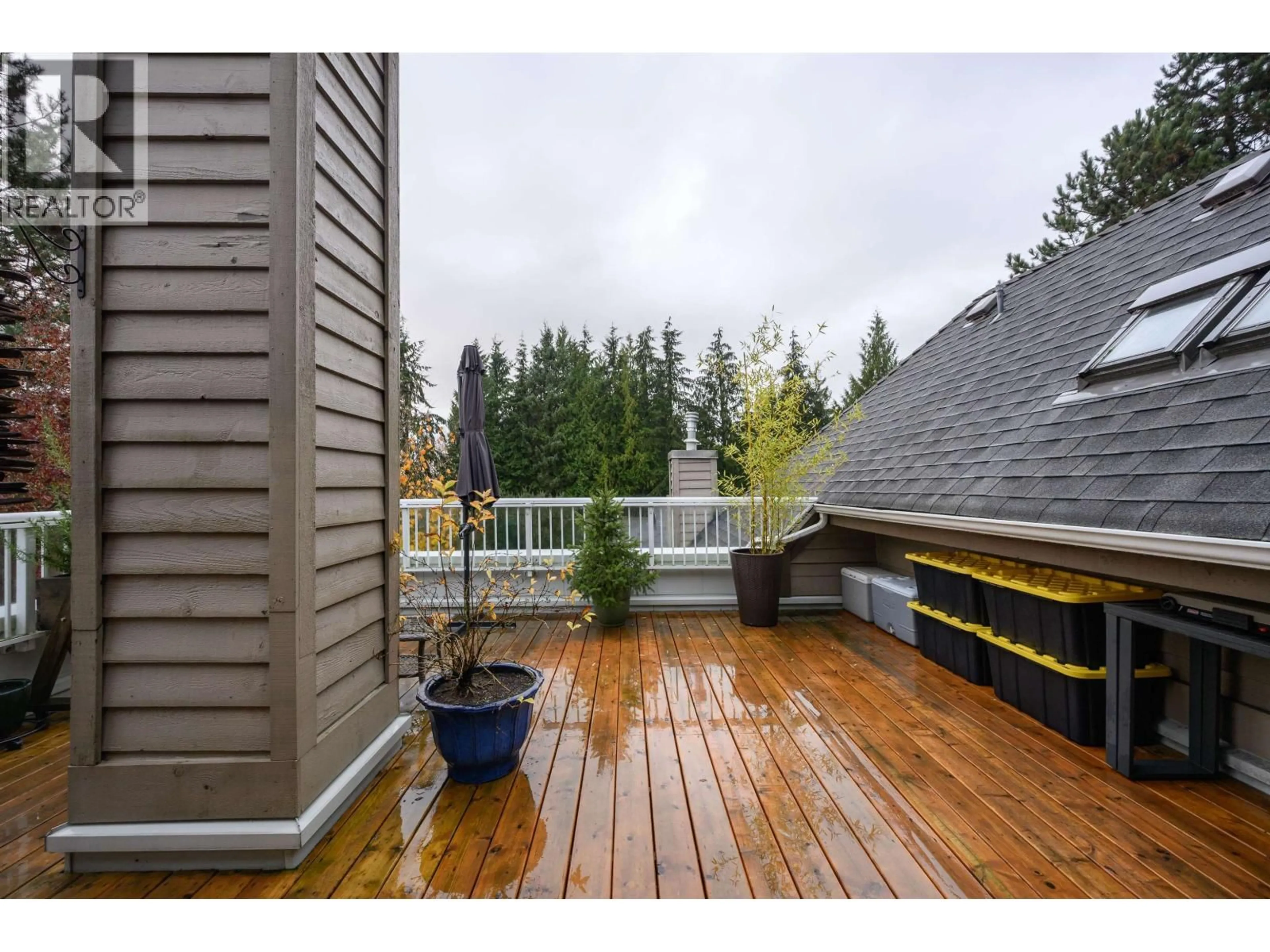 Patio, water/lake/river/ocean view for 514 - 1000 BOWRON COURT, North Vancouver British Columbia V7H2W1
