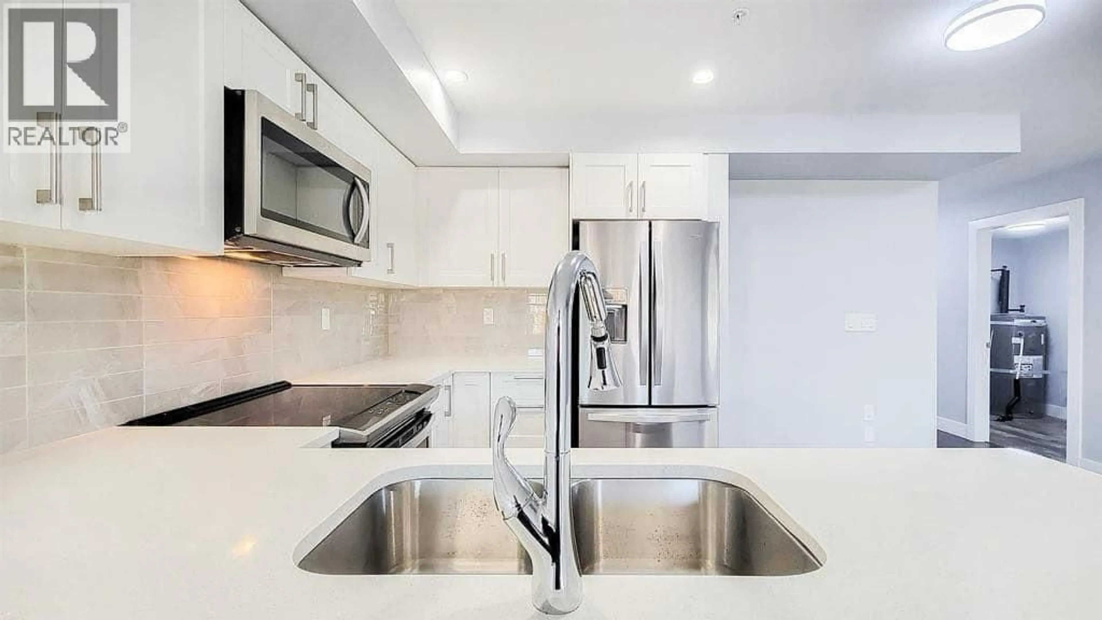 Unknown for 103 - 1990 WESTMINSTER AVENUE, Coquitlam British Columbia V3B1E8