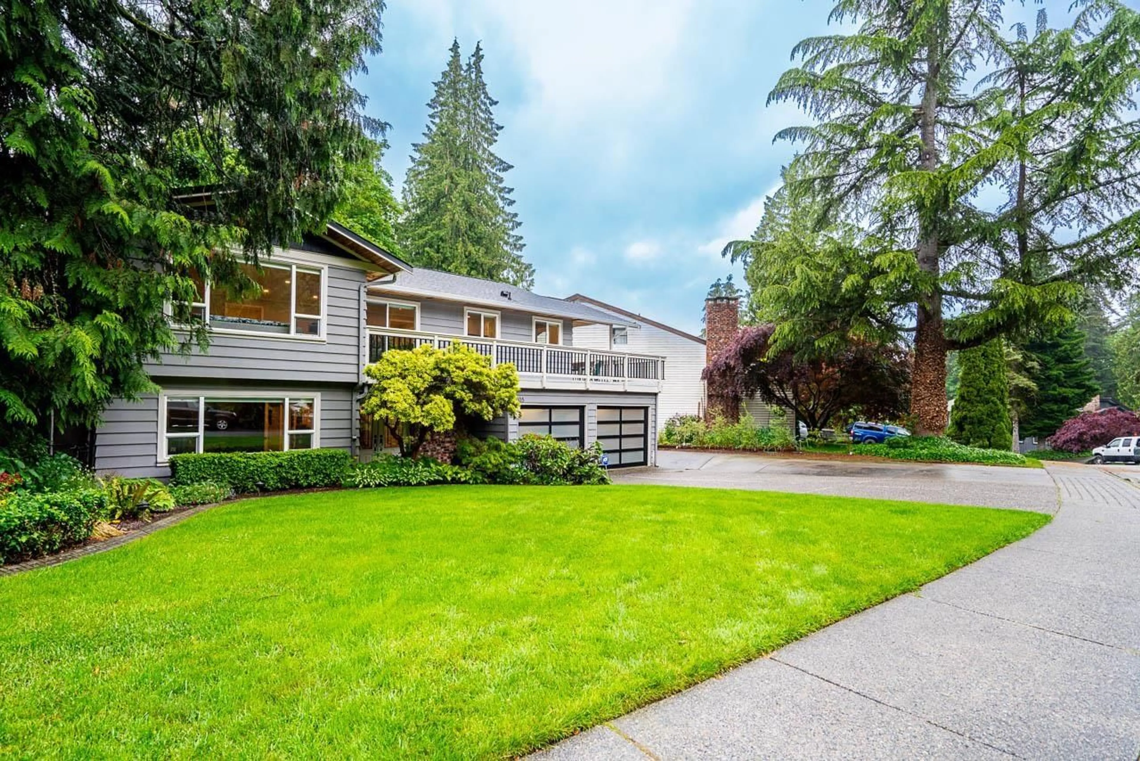 Home with vinyl exterior material, street for 9005 COLLINGS WAY, Delta British Columbia V4C7E8