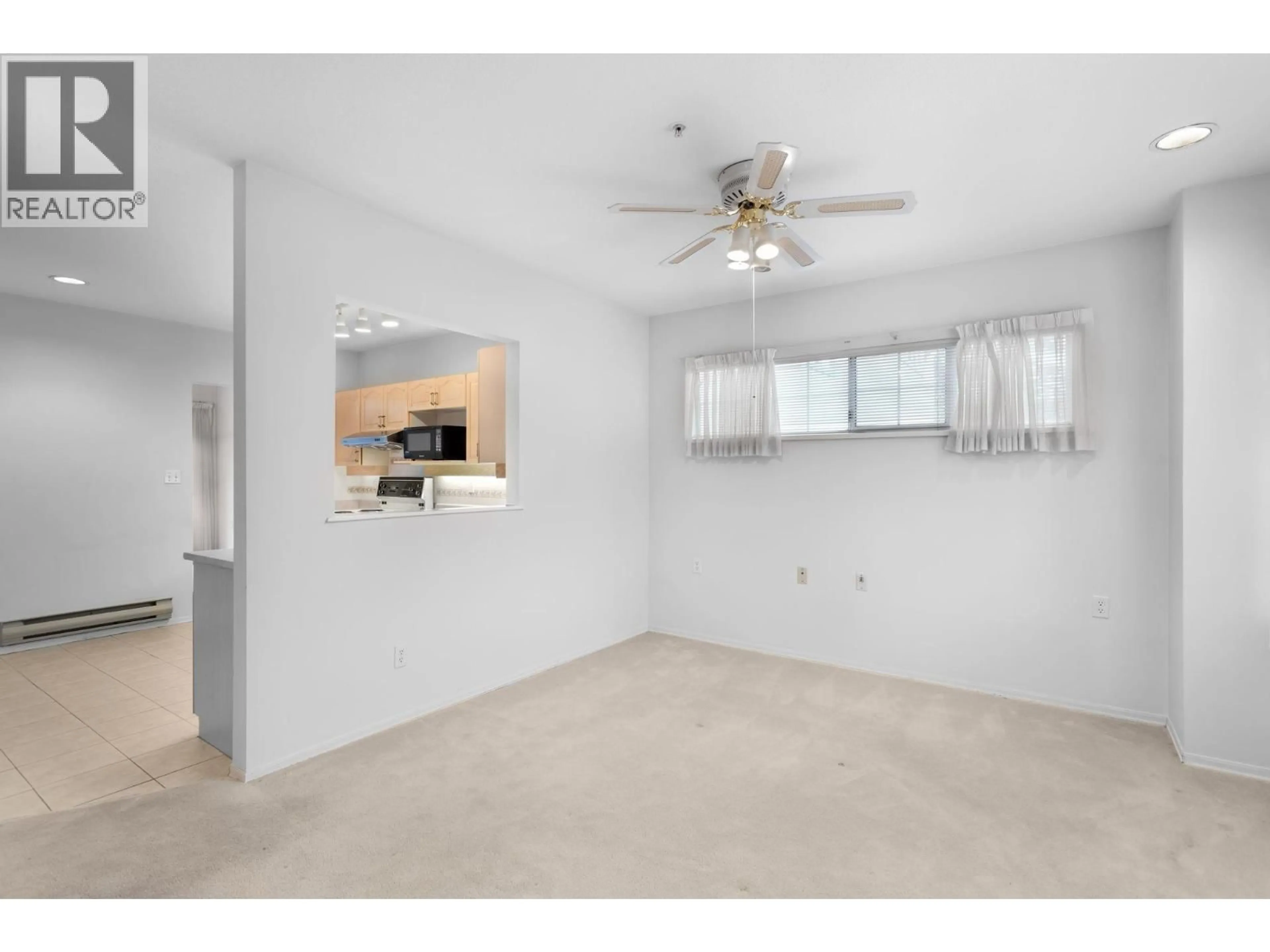 A pic of a room for 55 - 6523 CHAMBORD PLACE, Vancouver British Columbia V5S4P2