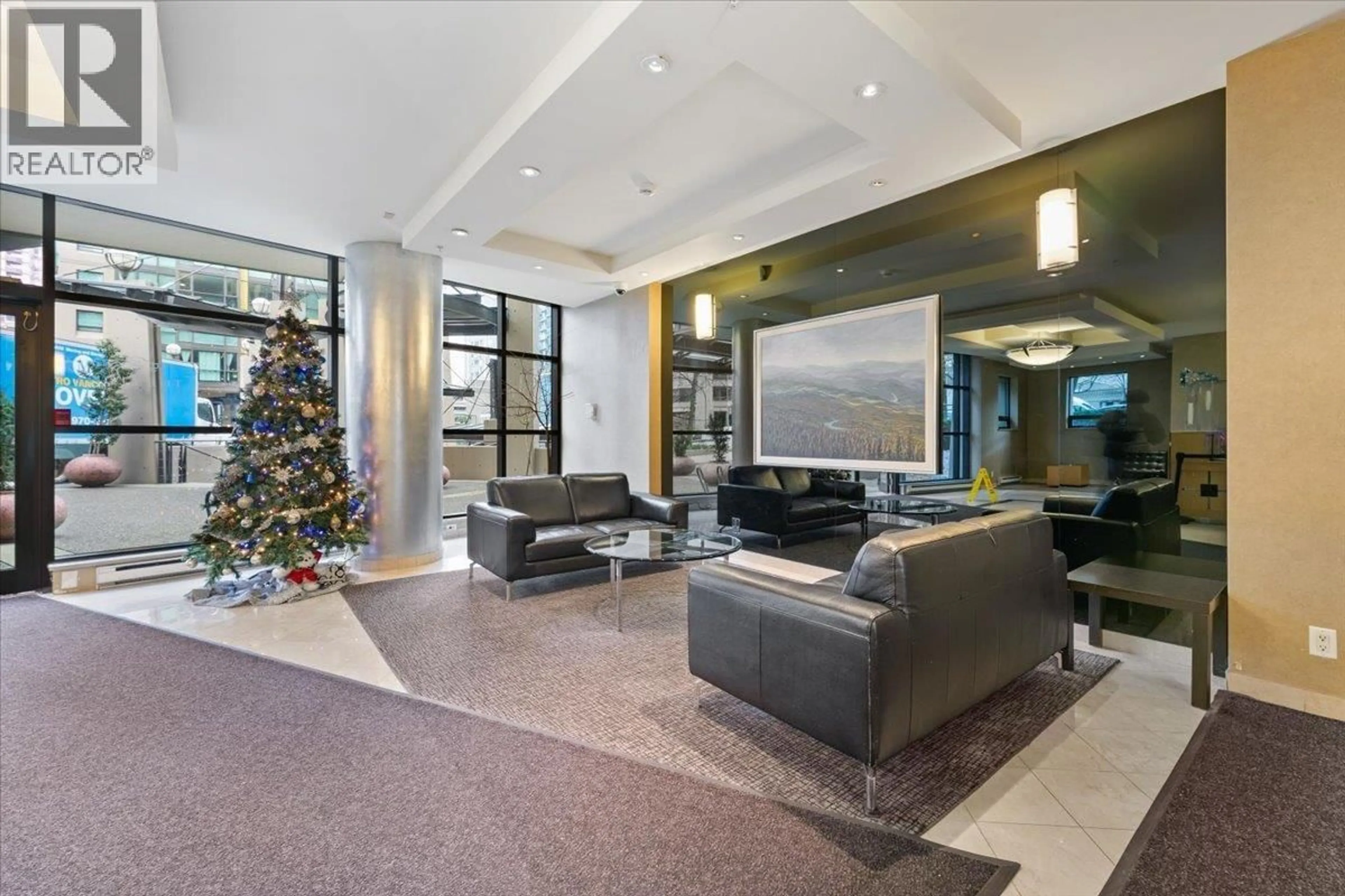 Lobby for 901 - 1331 ALBERNI STREET, Vancouver British Columbia V6E4S1