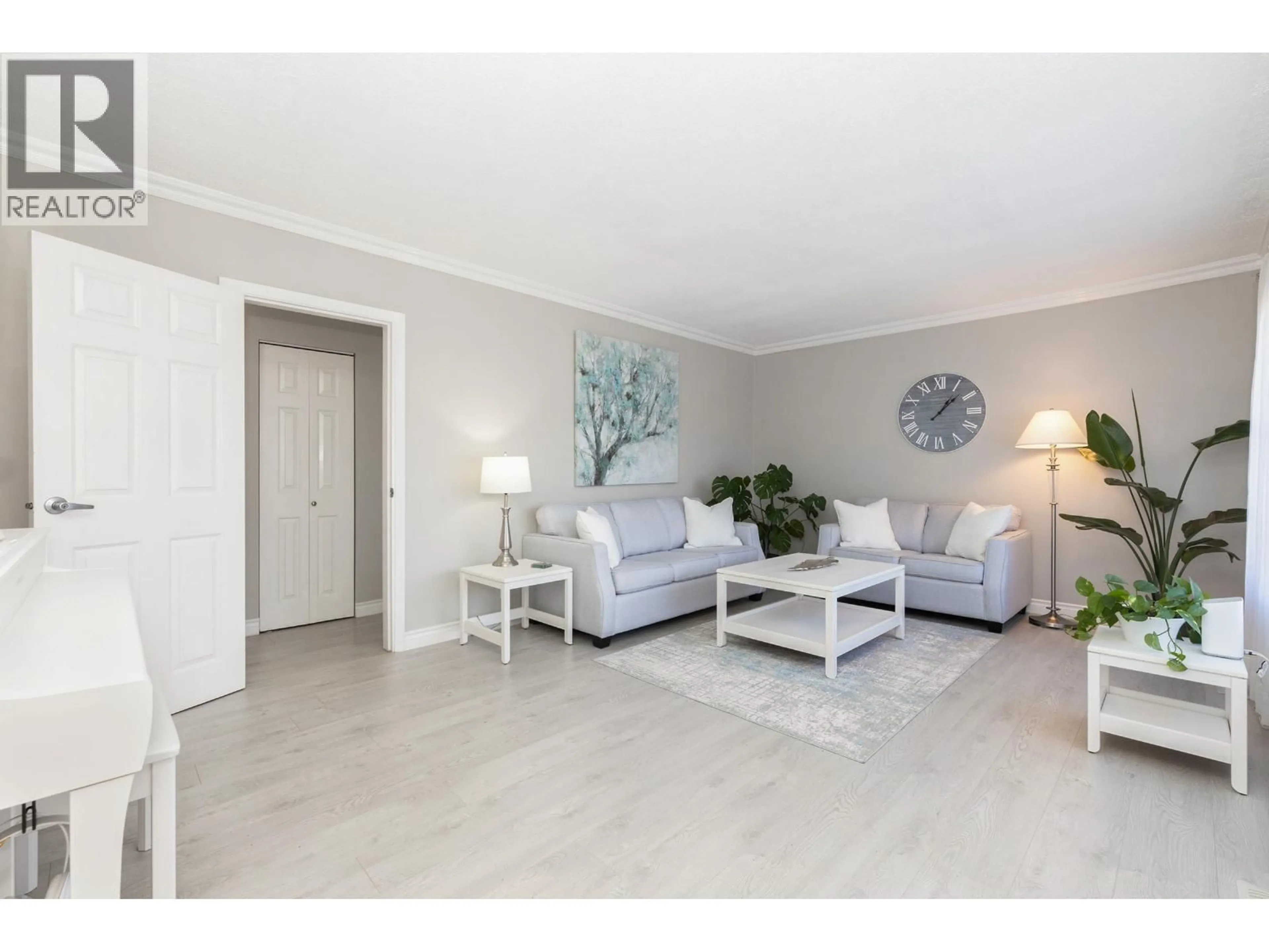 Living room with furniture, unknown for 12437 202 STREET, Maple Ridge British Columbia V2X4T3