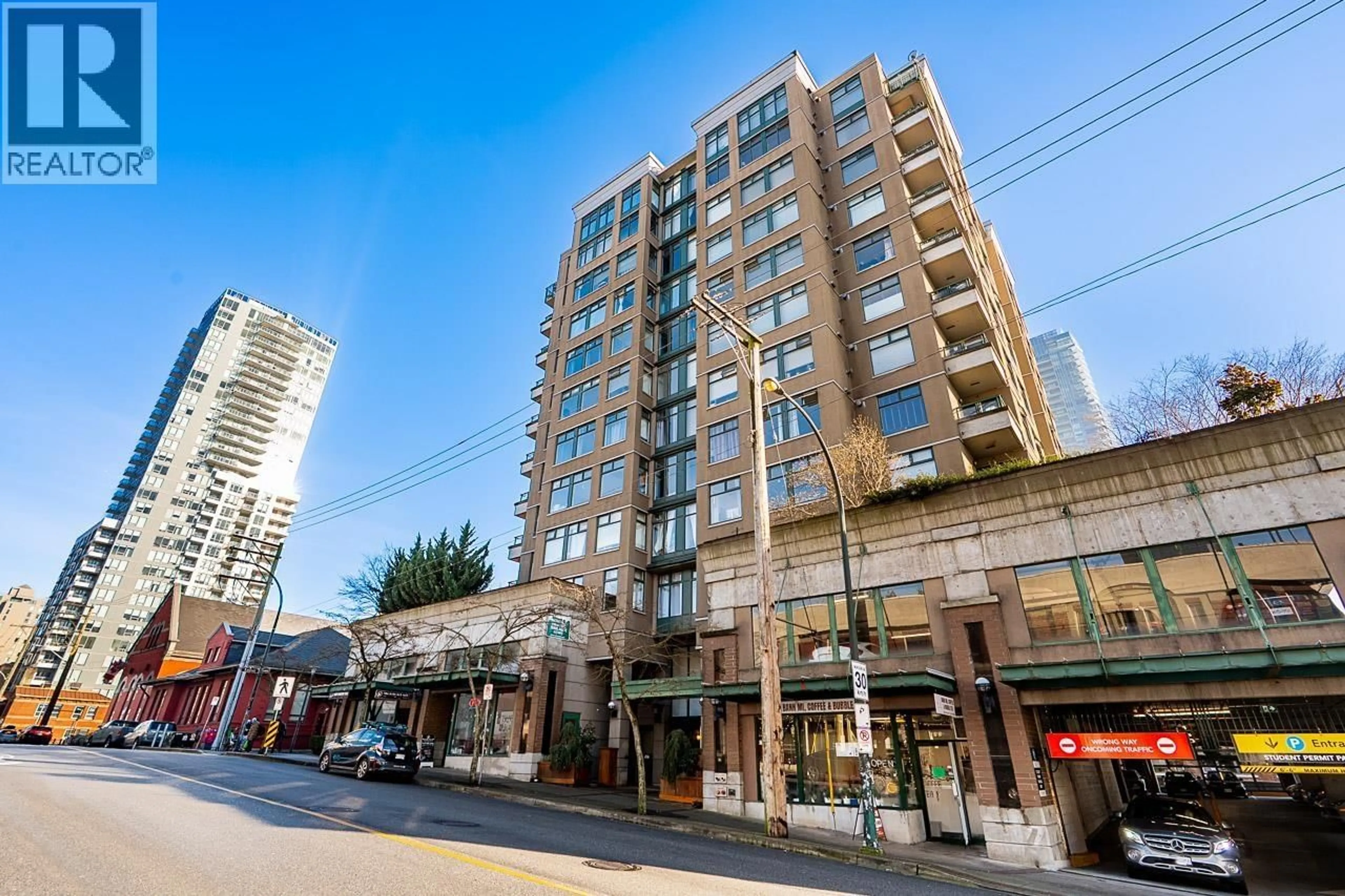 Patio, building for 707 - 720 CARNARVON STREET, New Westminster British Columbia V3M6S2