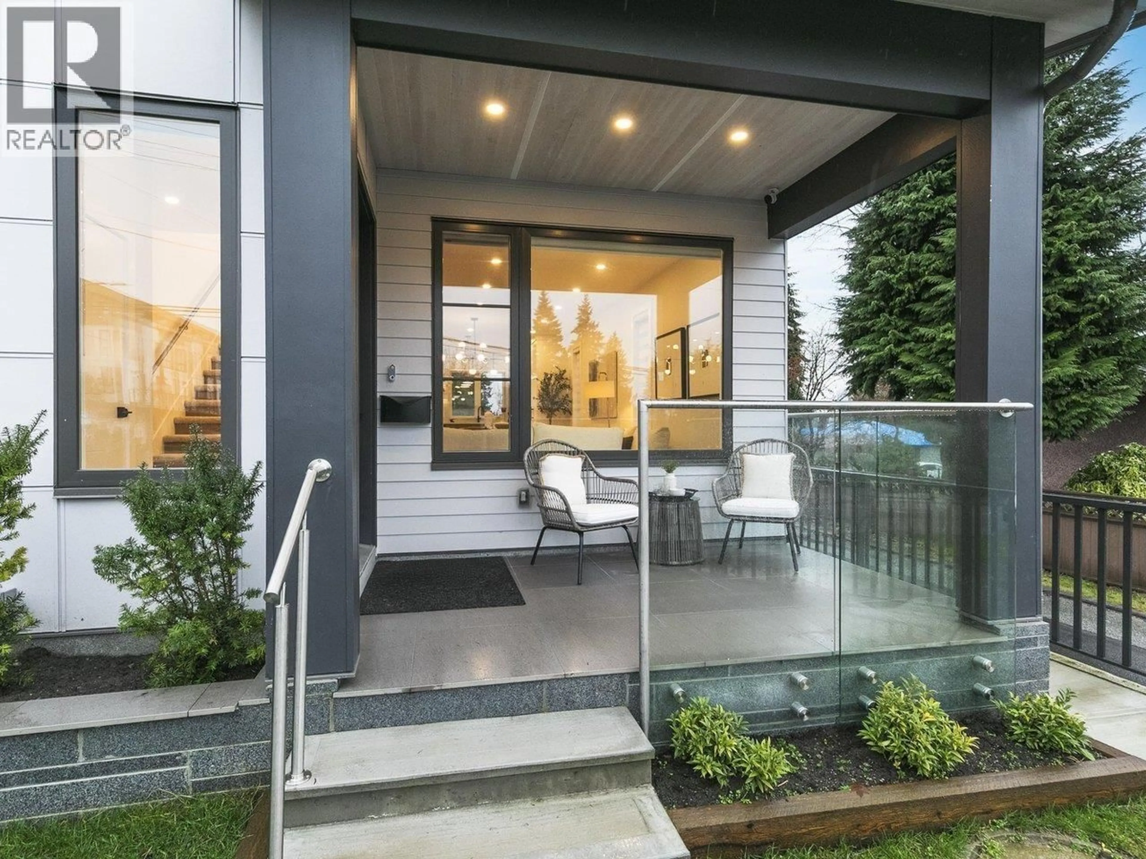 Indoor entryway for 103 - 706 SMITH AVENUE, Coquitlam British Columbia V3J2W7