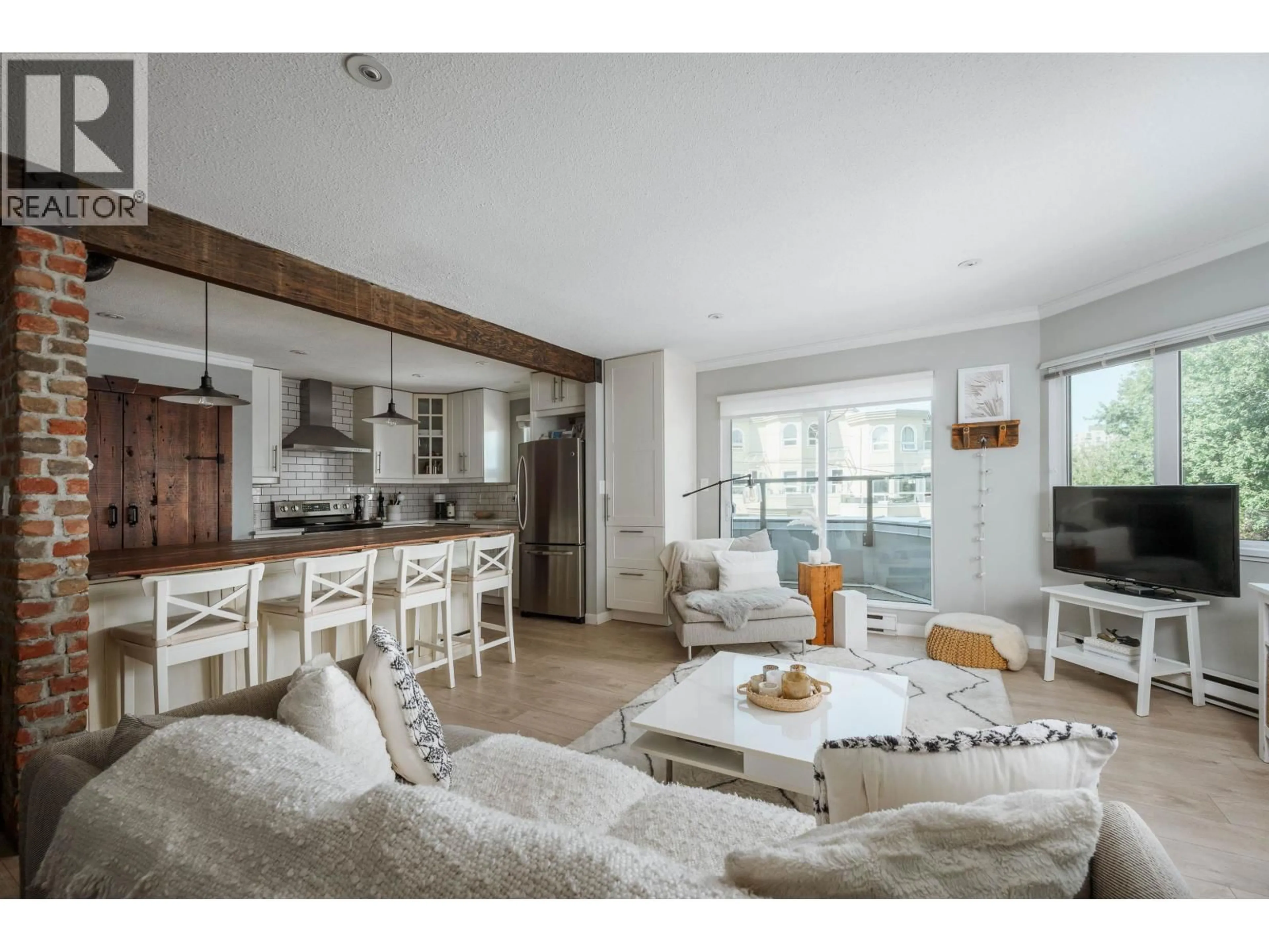 Open concept kitchen, unknown for 21 - 1182 7TH AVENUE, Vancouver British Columbia V6H1B4