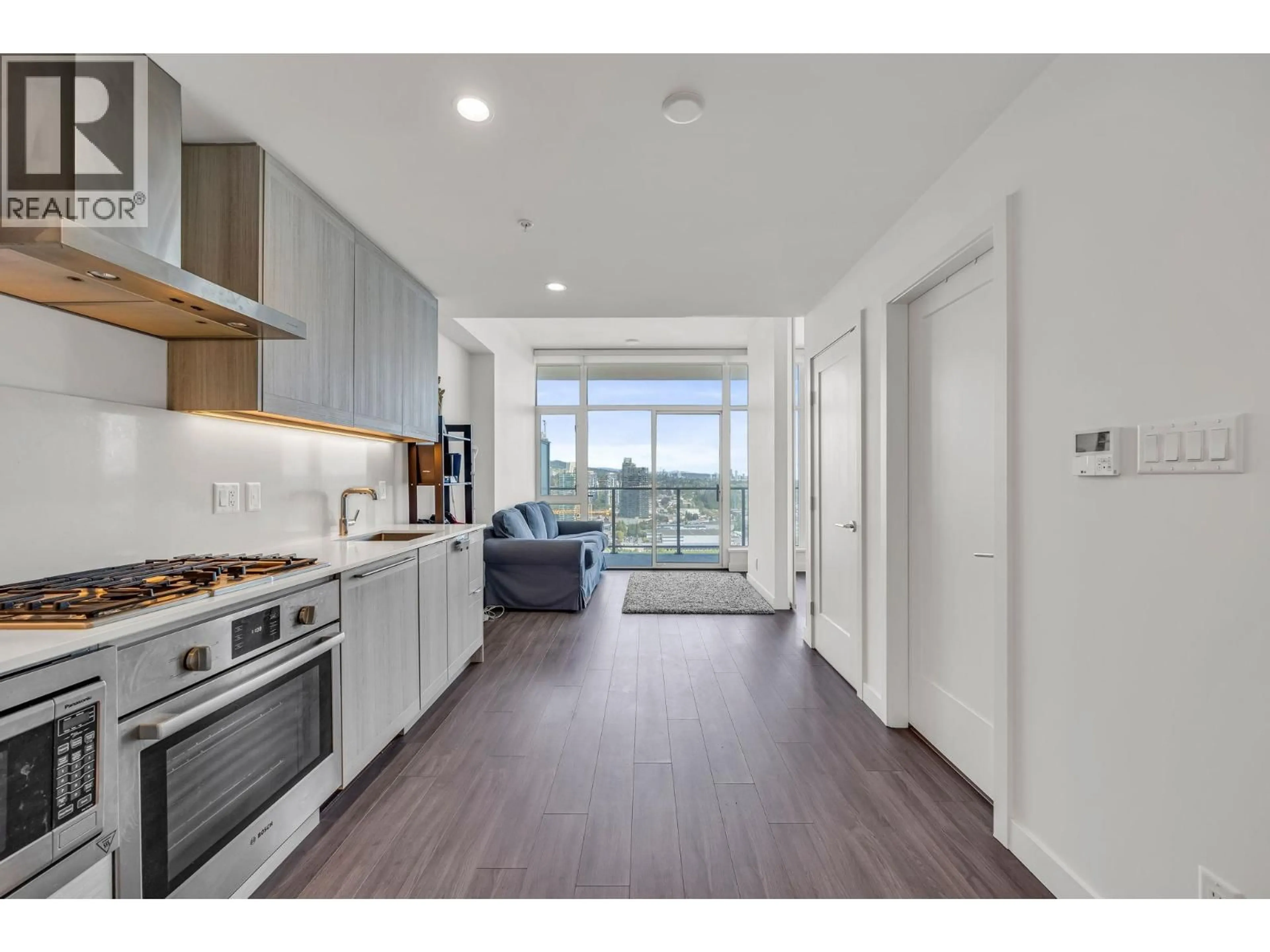 Open concept kitchen, unknown for 2502 - 2351 BETA AVENUE, Burnaby British Columbia V5C0M2