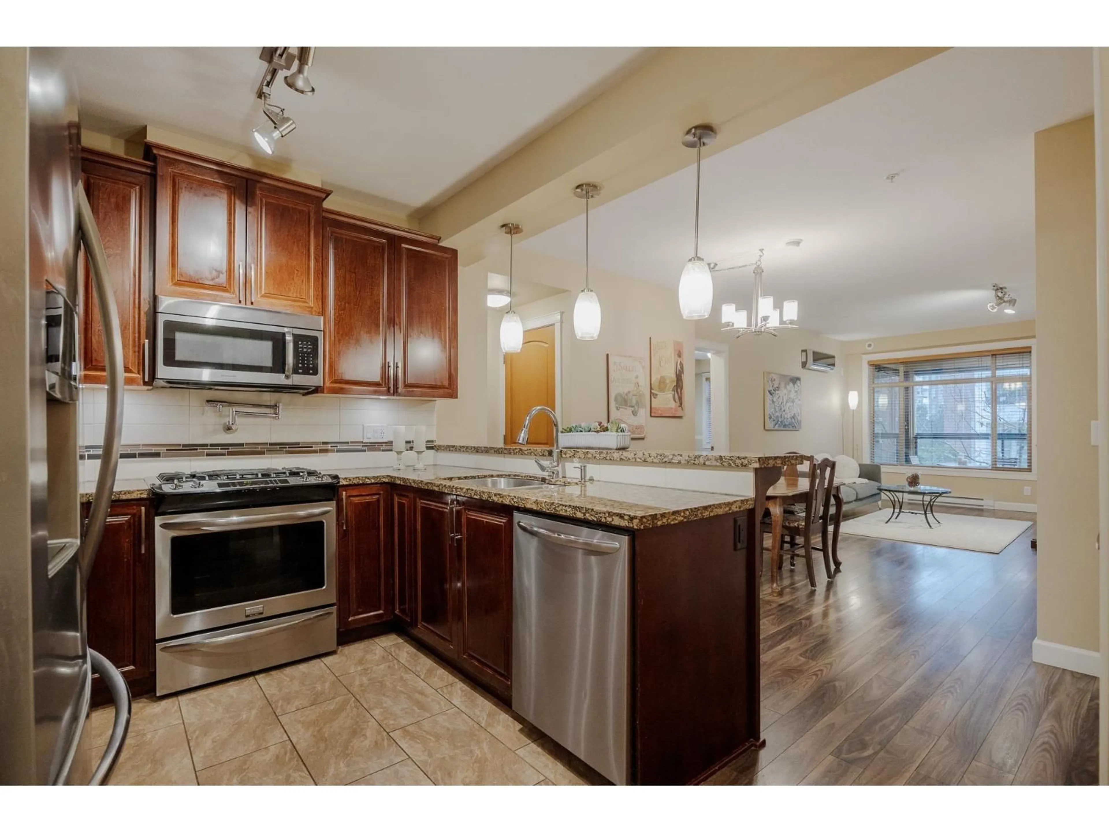 Open concept kitchen, unknown for 224 - 8157 207 STREET, Langley British Columbia V2Y0V3
