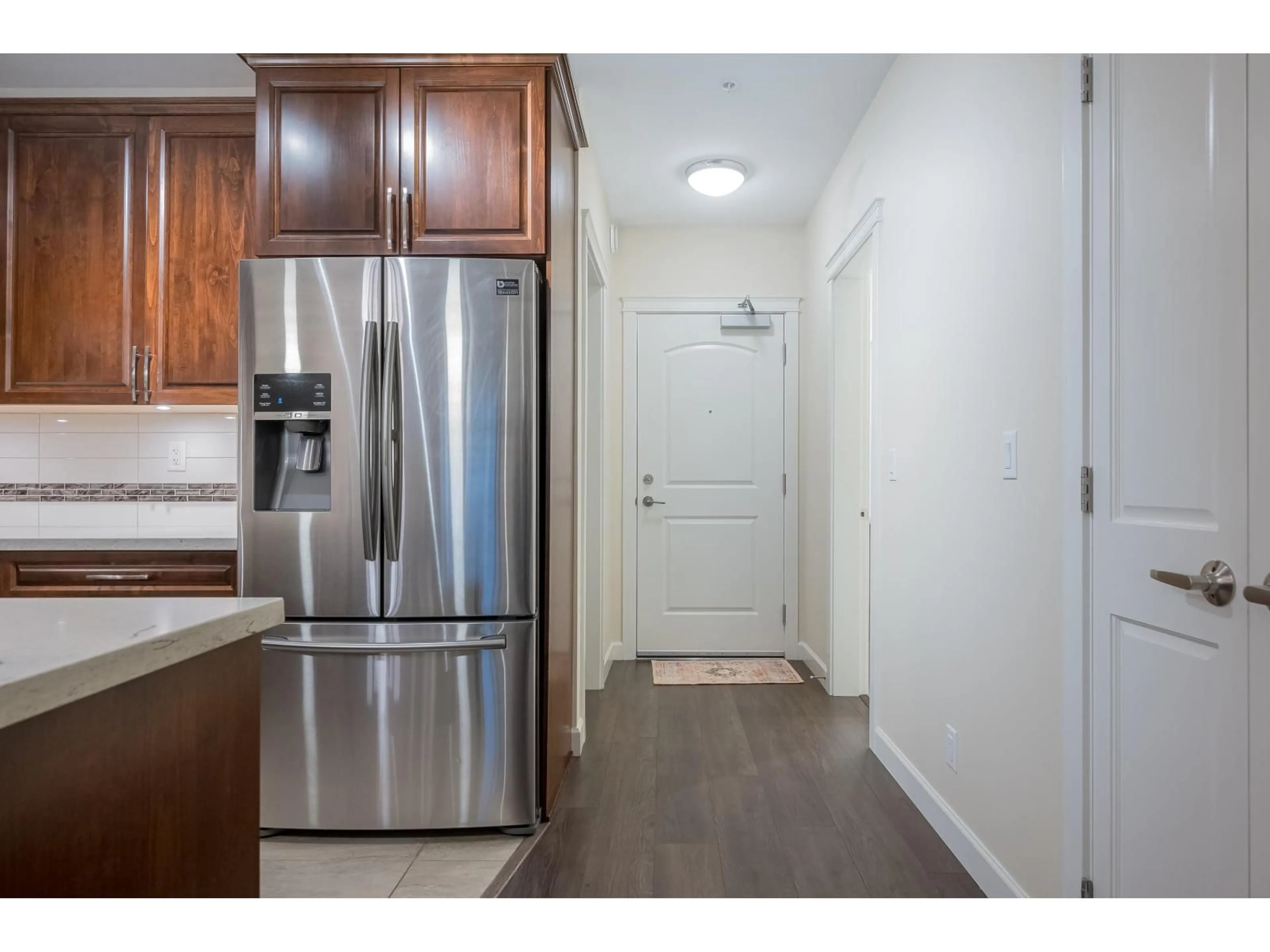 Standard kitchen, unknown for A107 - 20716 WILLOUGHBY TOWN CENTRE DRIVE, Langley British Columbia V2Y3J7