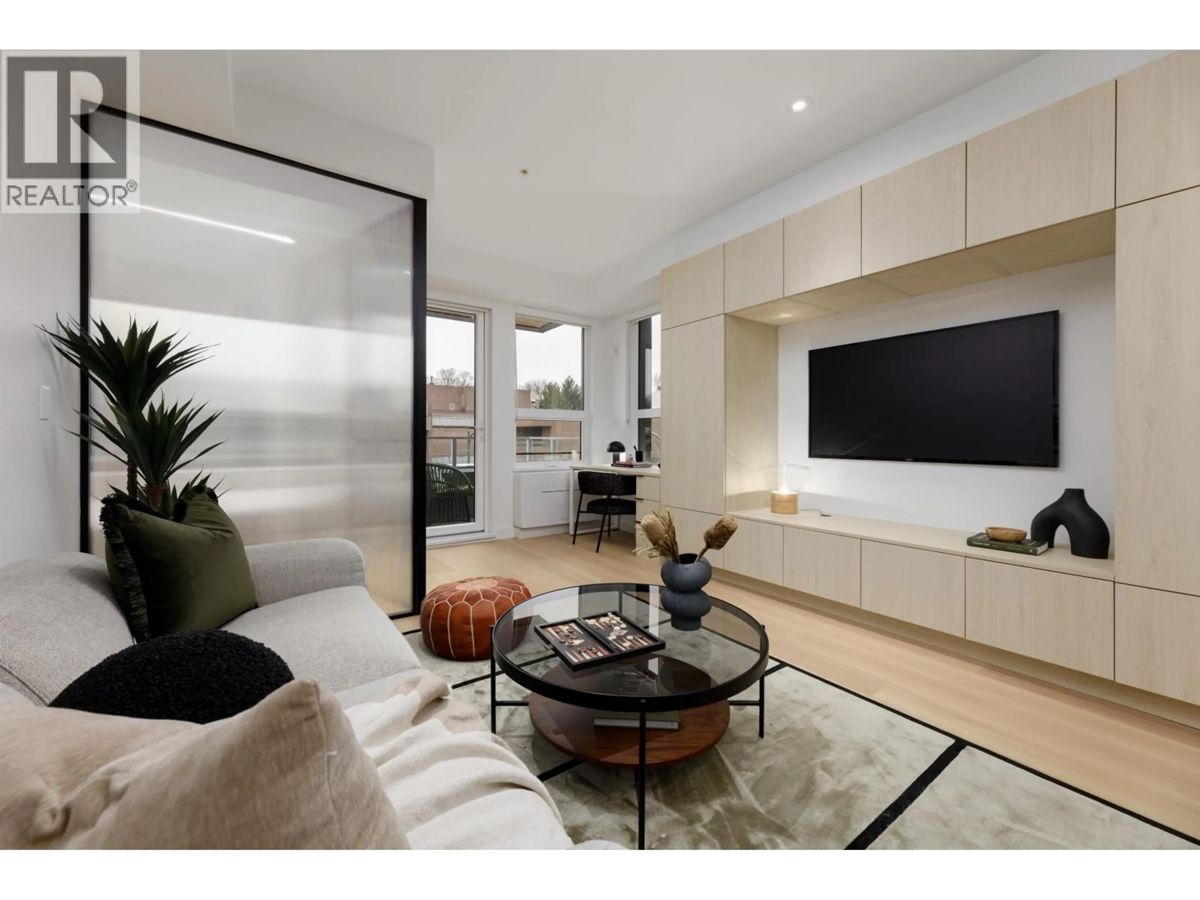 Living room with furniture, unknown for 406 - 2471 SAINT GEORGE STREET, Vancouver British Columbia V5T0L9