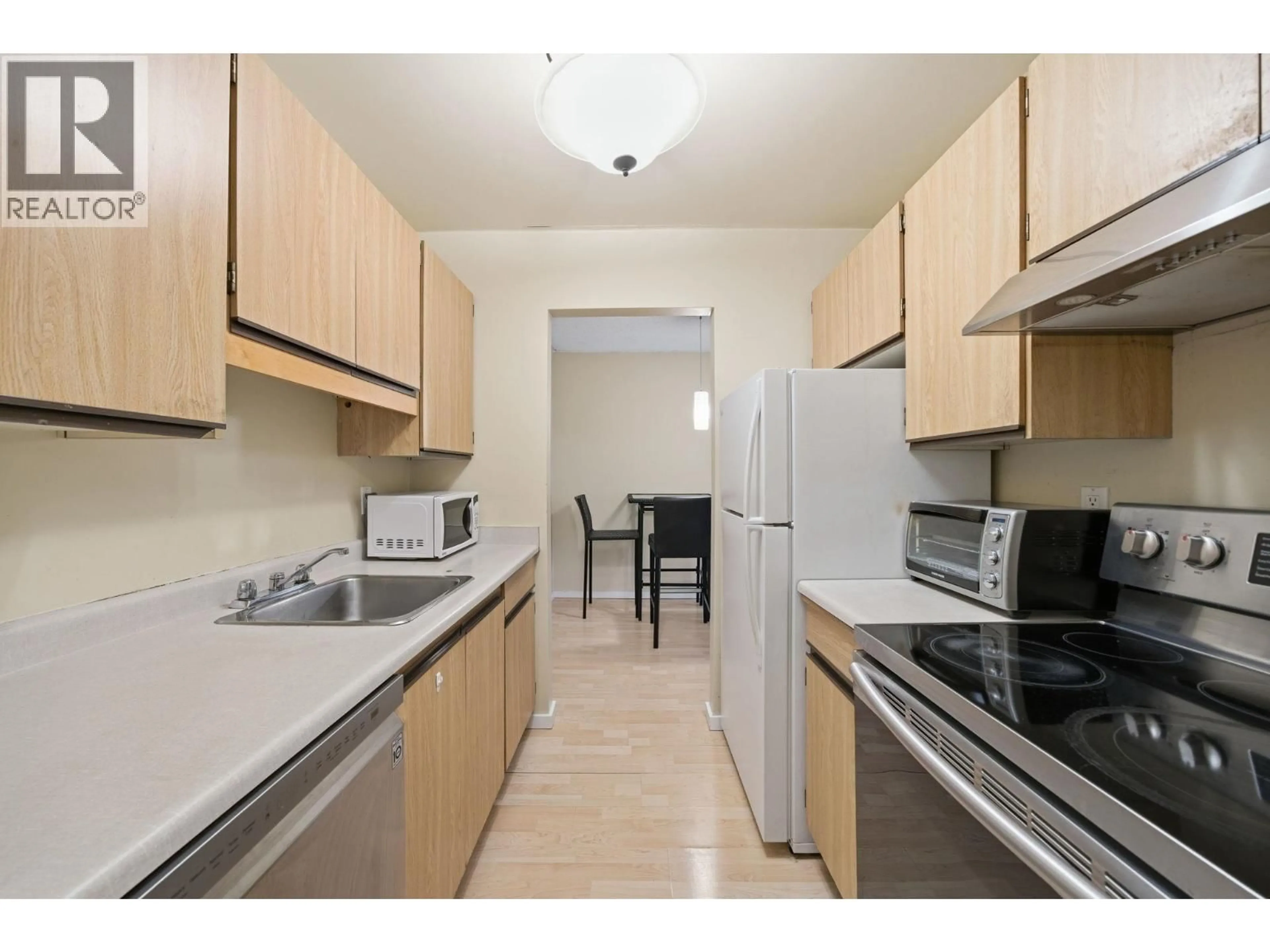 Standard kitchen, unknown for 310 - 8511 ACKROYD ROAD, Richmond British Columbia V6X3E7