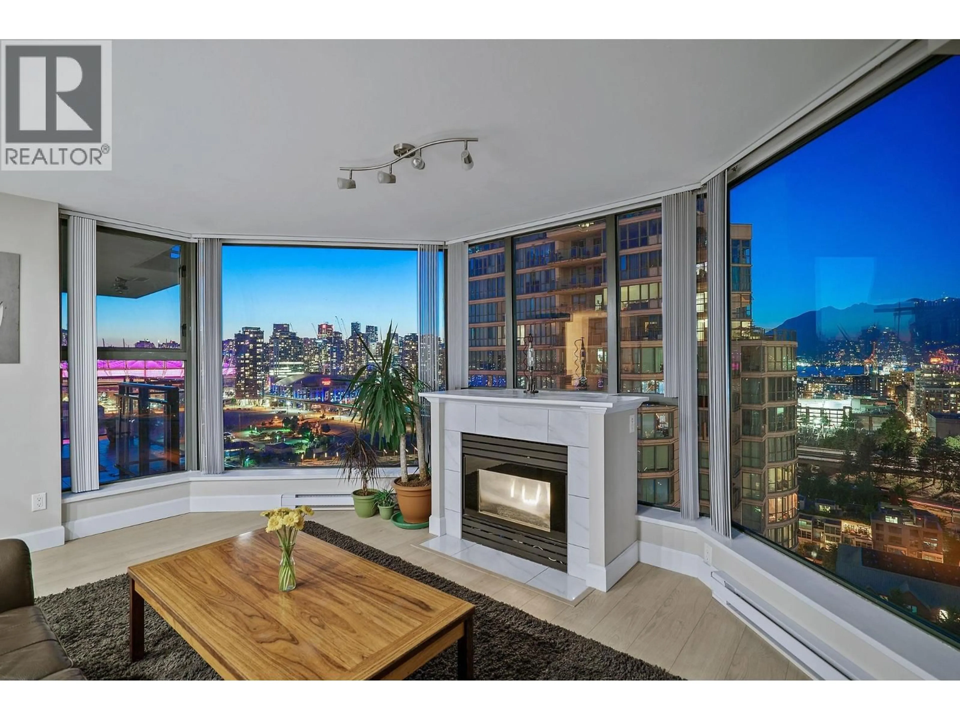 Unknown for 2001 - 1128 QUEBEC STREET, Vancouver British Columbia V6A4E1