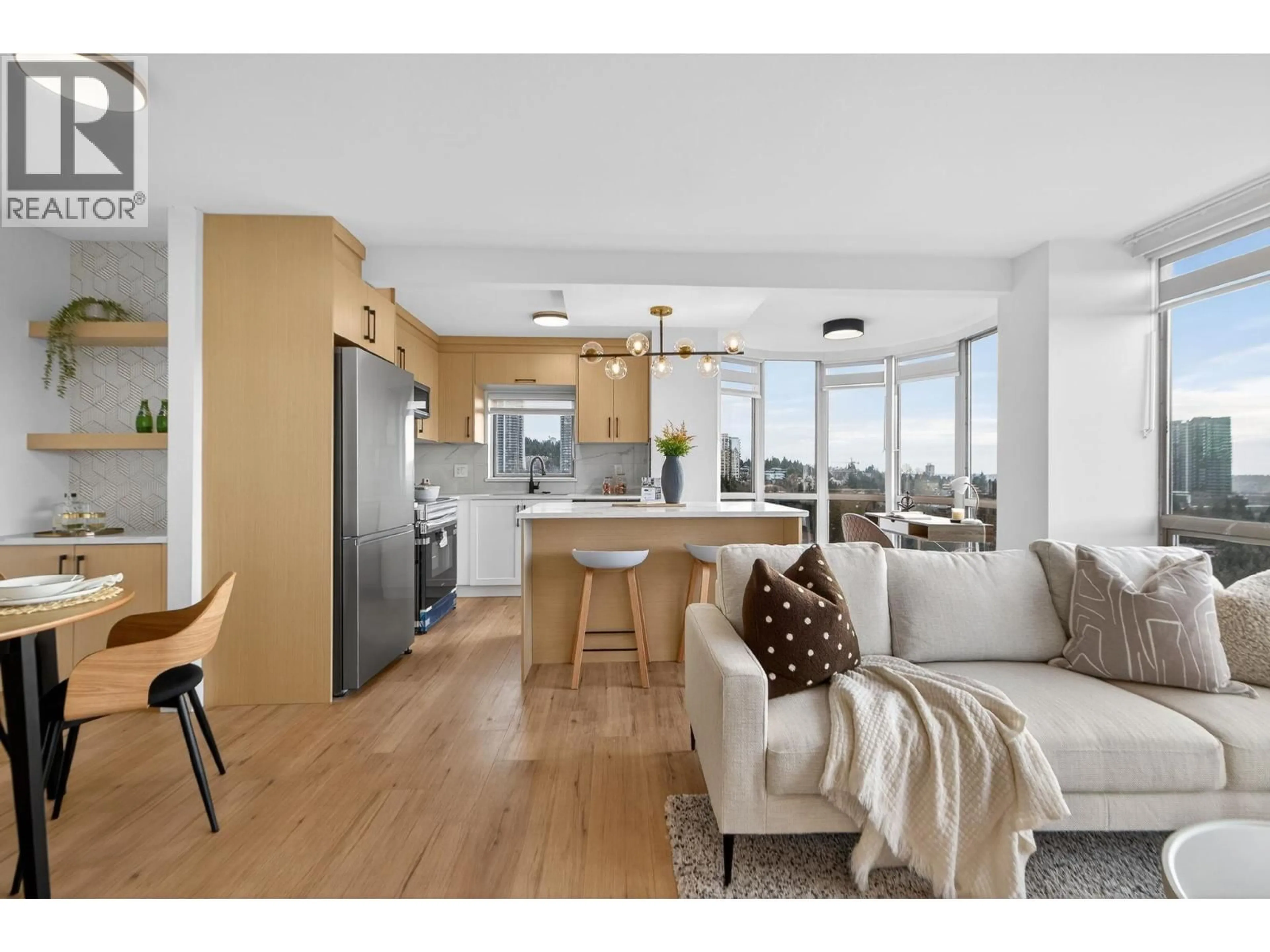 Open concept kitchen, wood/laminate floor for 1105 - 9623 MANCHESTER DRIVE, Burnaby British Columbia V3N4Y8