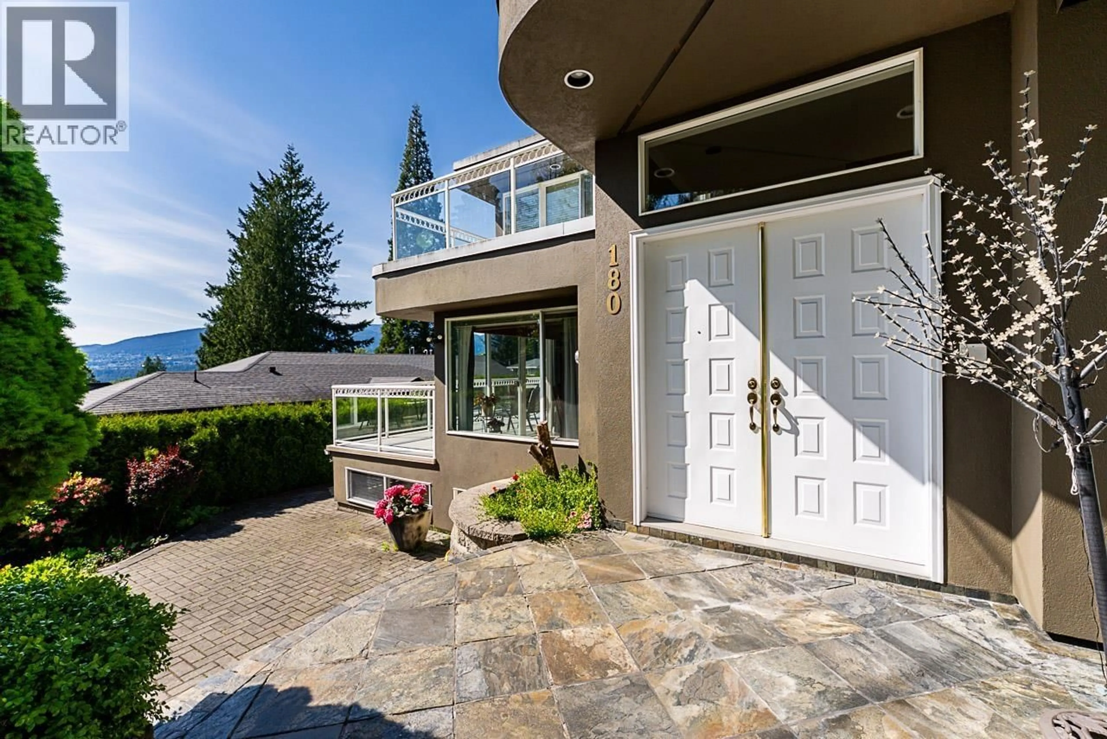 Unknown for 180 W OSBORNE ROAD, North Vancouver British Columbia V7N2P8