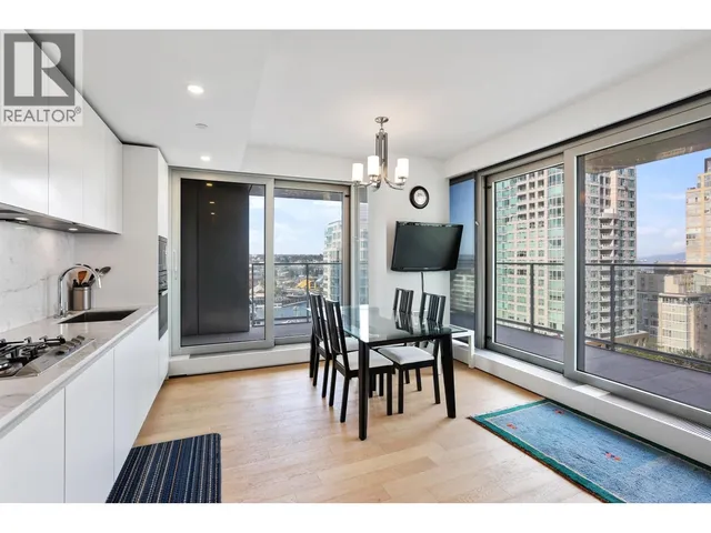 1205 - 1480 HOWE STREET, Vancouver 3