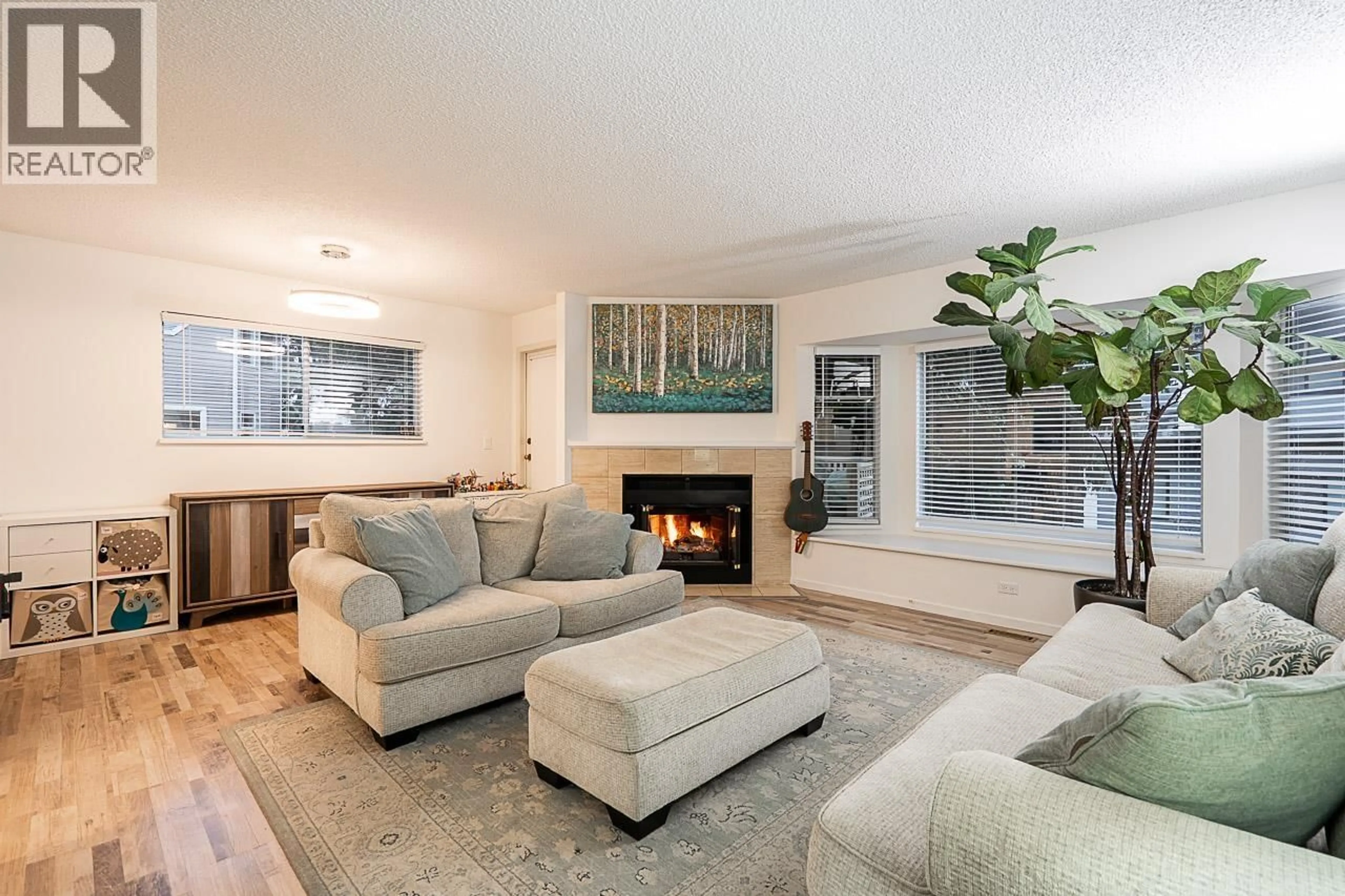 Living room with furniture, unknown for 5 - 5740 GARRISON ROAD, Richmond British Columbia V7C5E7