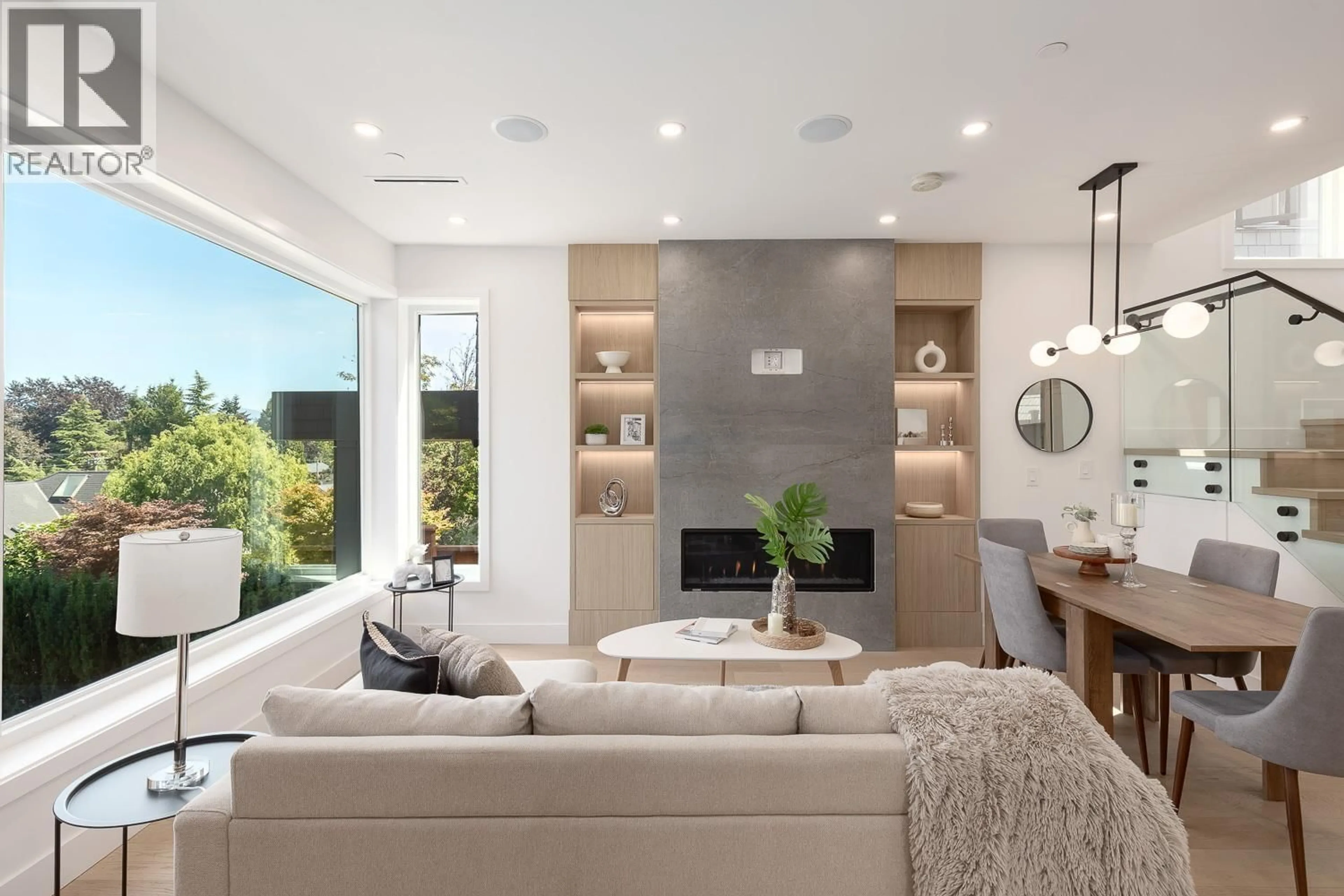 Living room with furniture, unknown for 1 - 3536 14TH AVENUE, Vancouver British Columbia V6R2W4