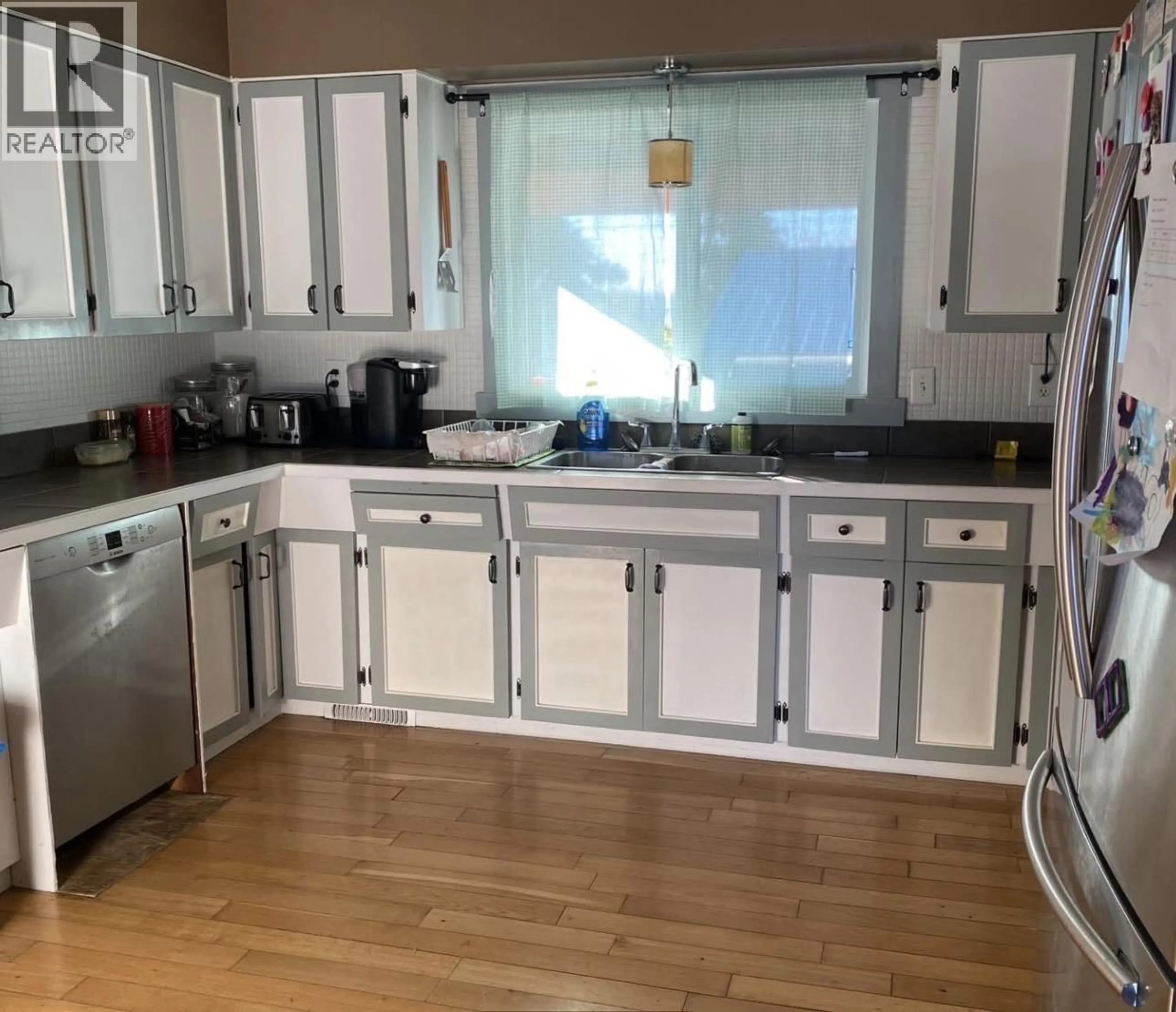 Unknown for 10615 105 AVENUE, Fort St. John British Columbia V1J2M9