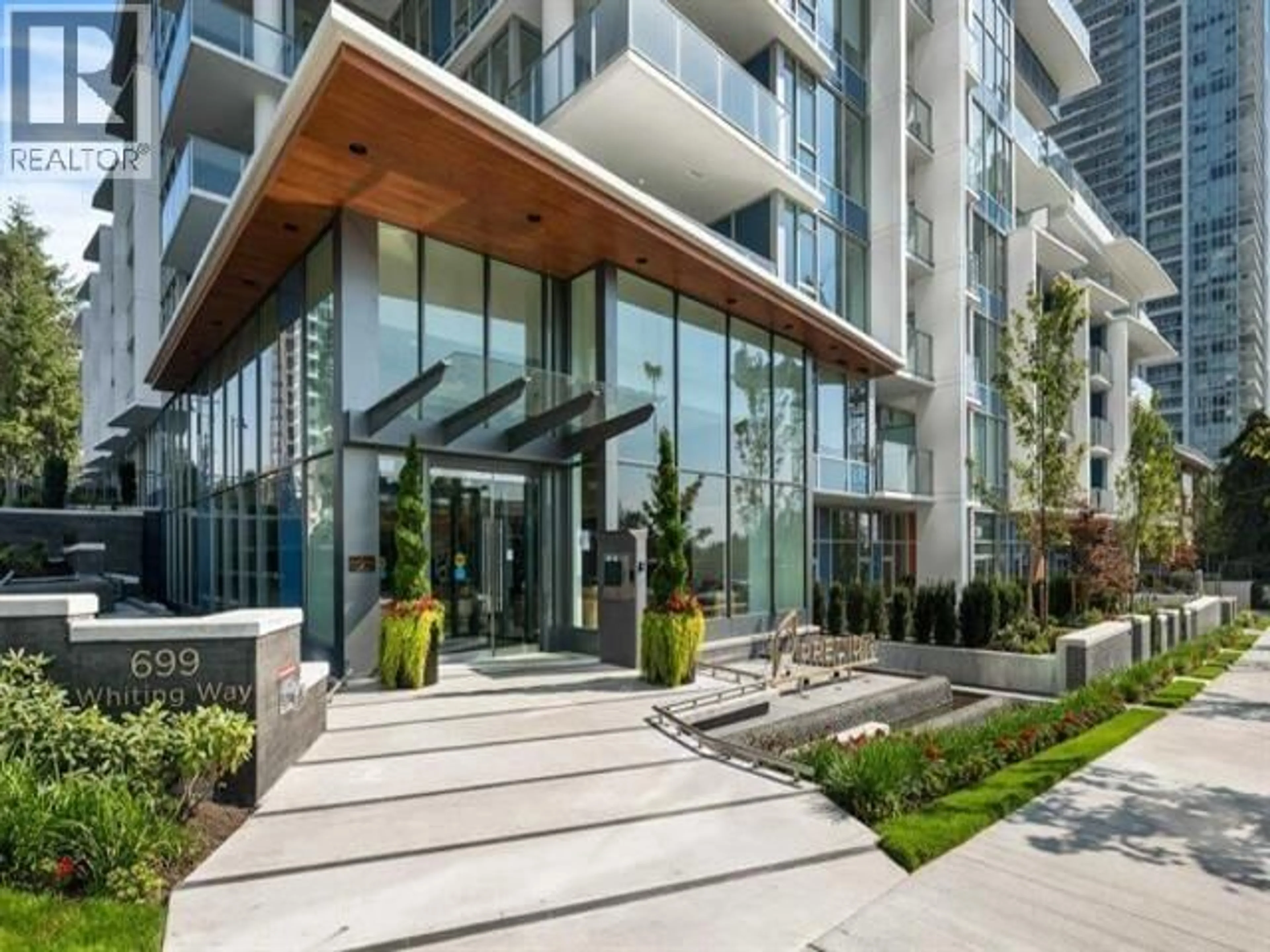 Indoor foyer for 1608 - 699 WHITING WAY, Coquitlam British Columbia V3J0N7