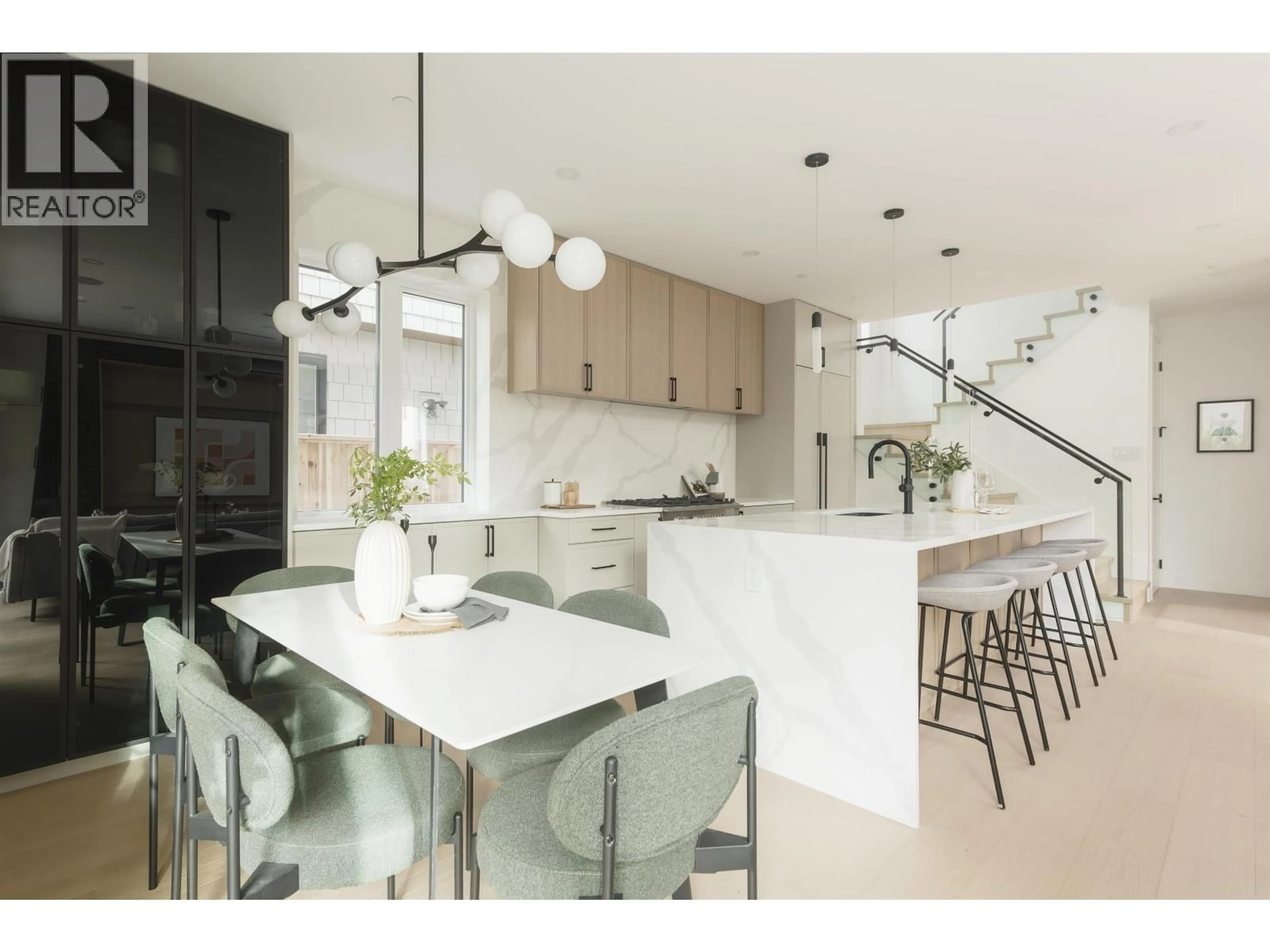 Contemporary kitchen, unknown for 2 - 5969 GRANVILLE STREET, Vancouver British Columbia V6M3C9