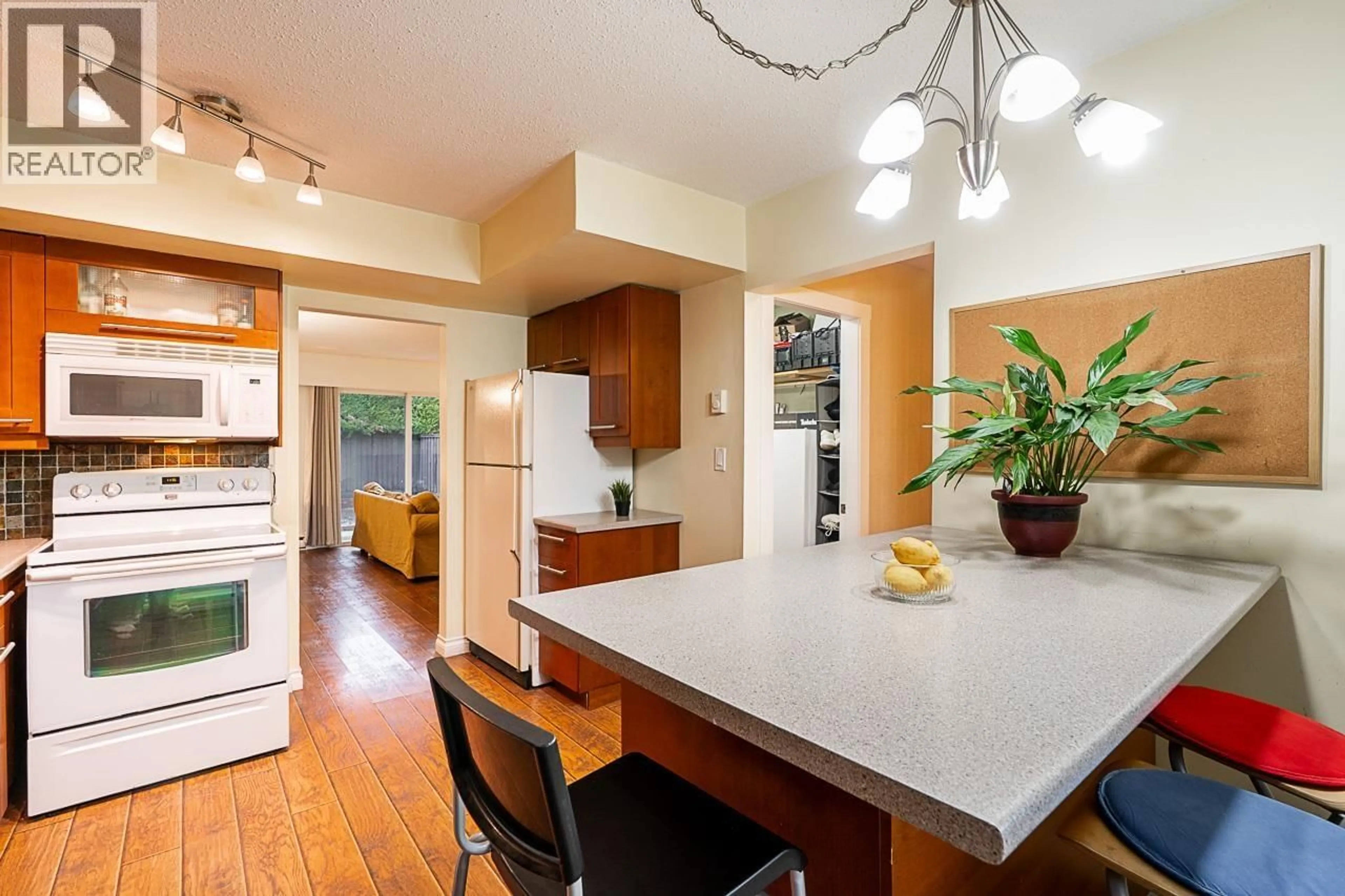 Open concept kitchen, unknown for 1 - 10900 SPRINGMONT DRIVE, Richmond British Columbia V7E3S5