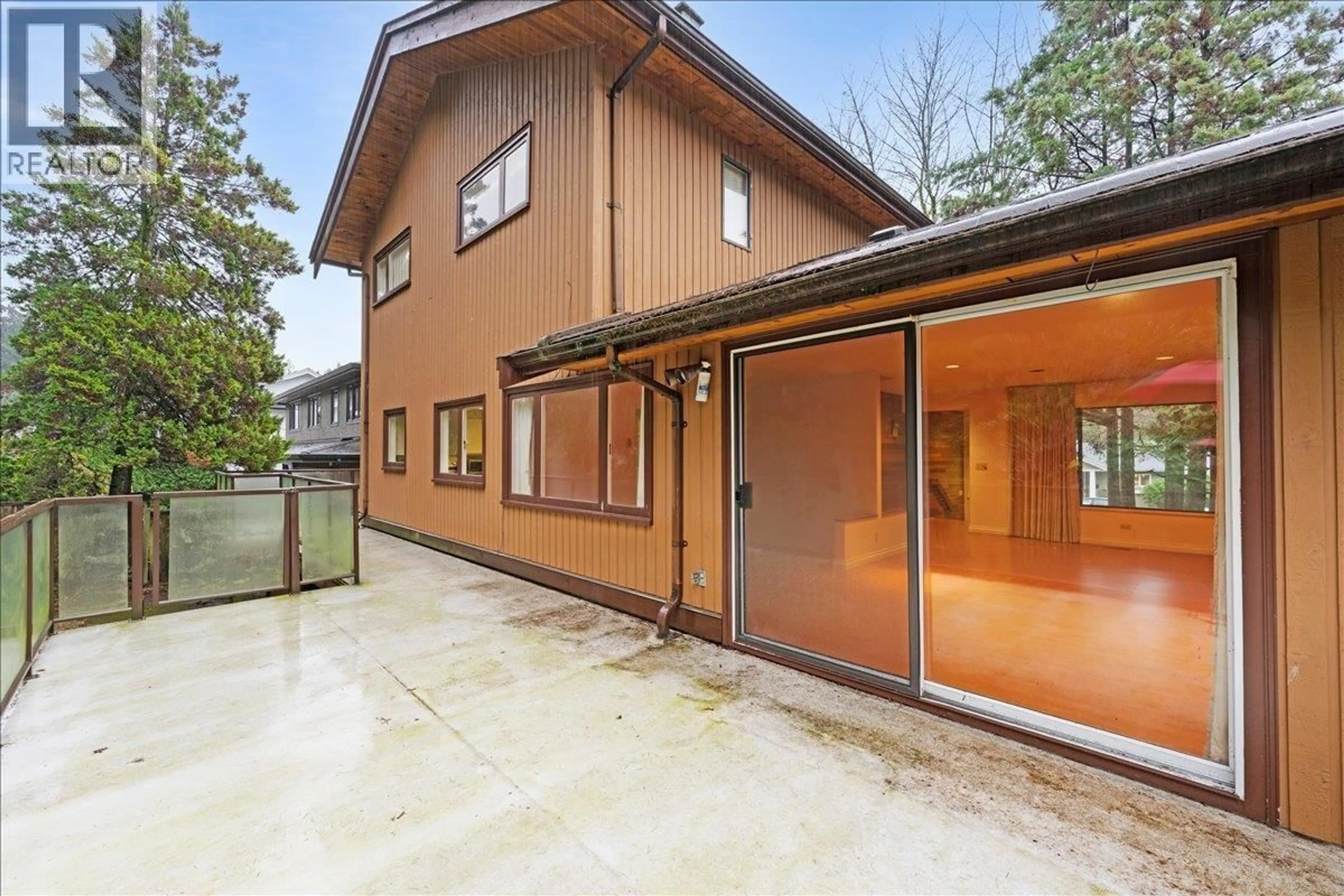 Unknown for 1064 RUTHINA AVENUE, North Vancouver British Columbia V7R2E6