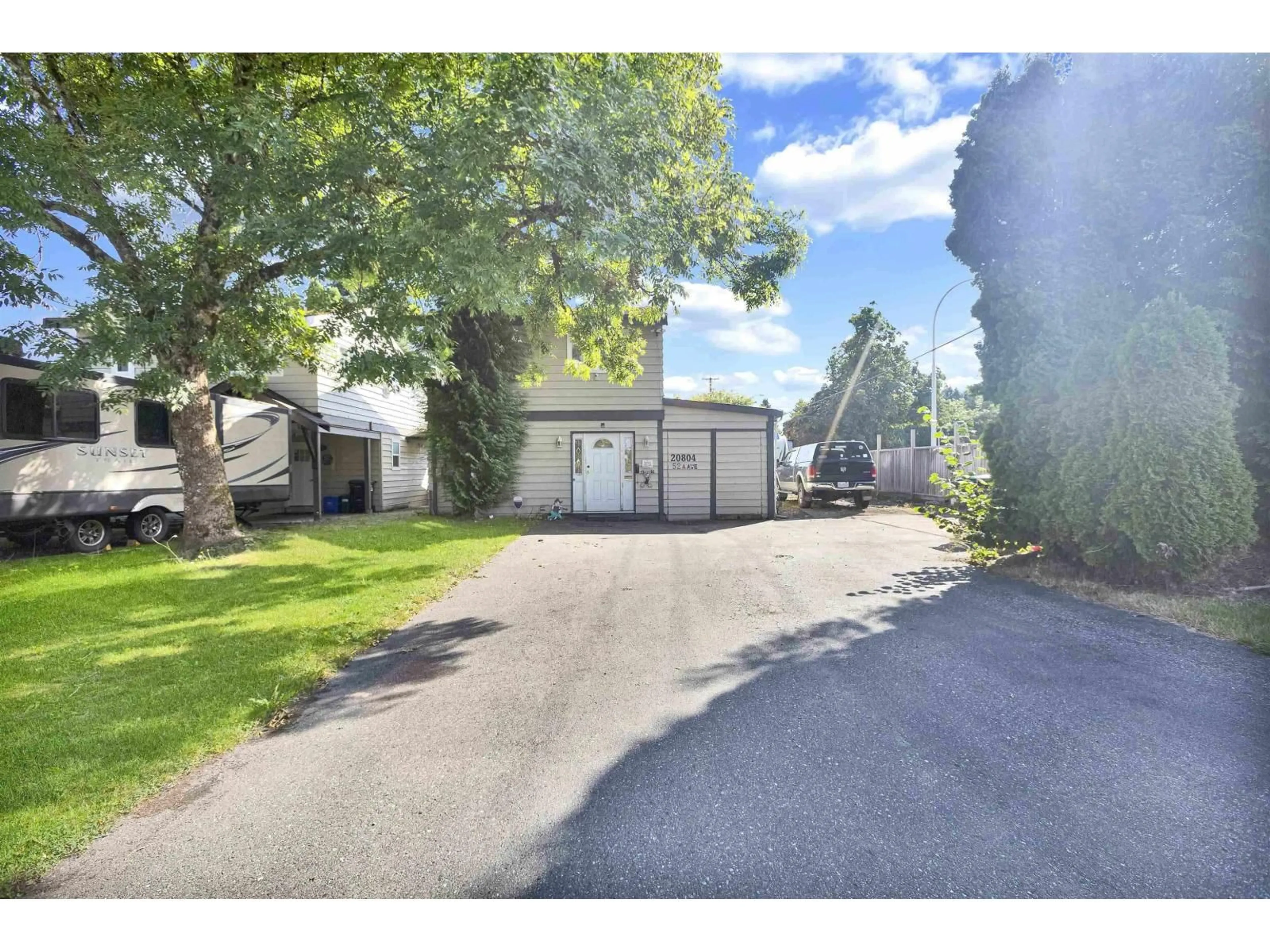 Unknown for 20804 52A AVENUE, Langley British Columbia V3A6E5