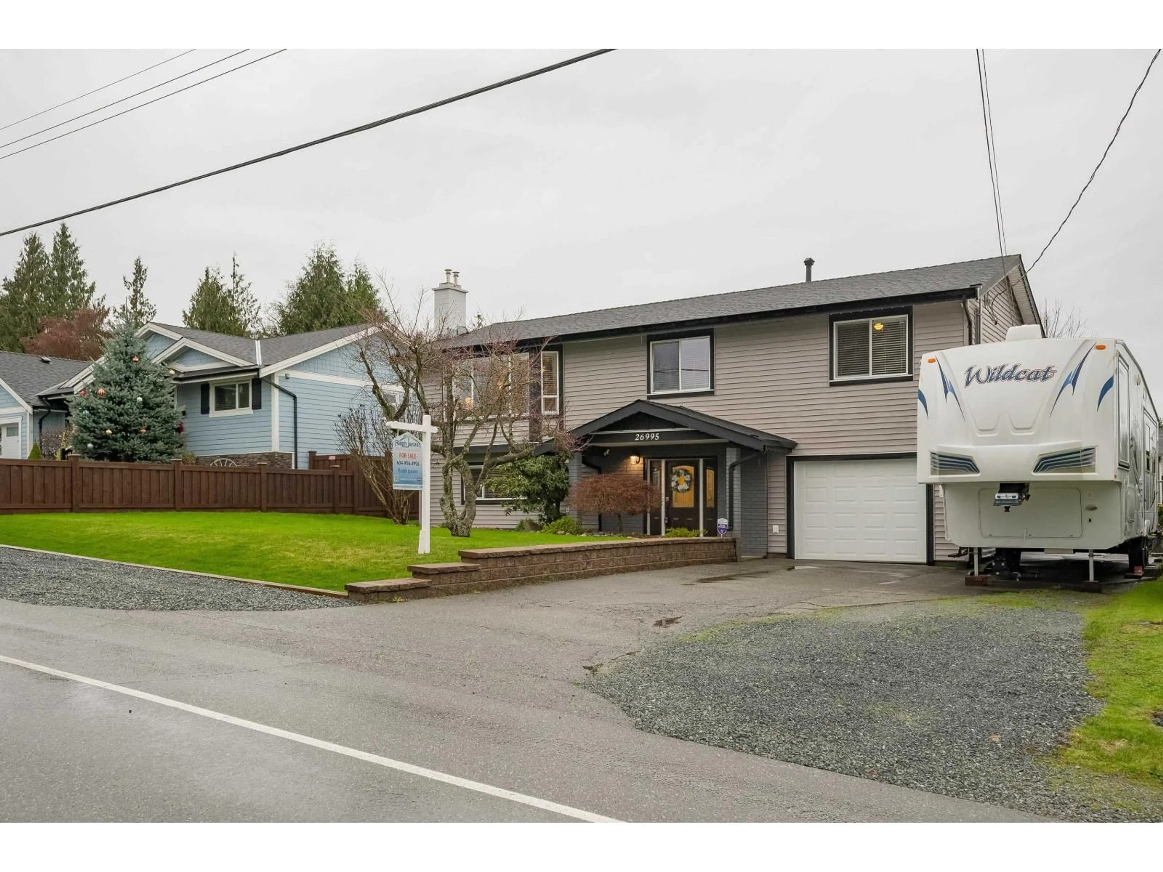 A pic from outside/outdoor area/front of a property/back of a property/a pic from drone, street for 26995 28 AVENUE, Langley British Columbia V4W3A2