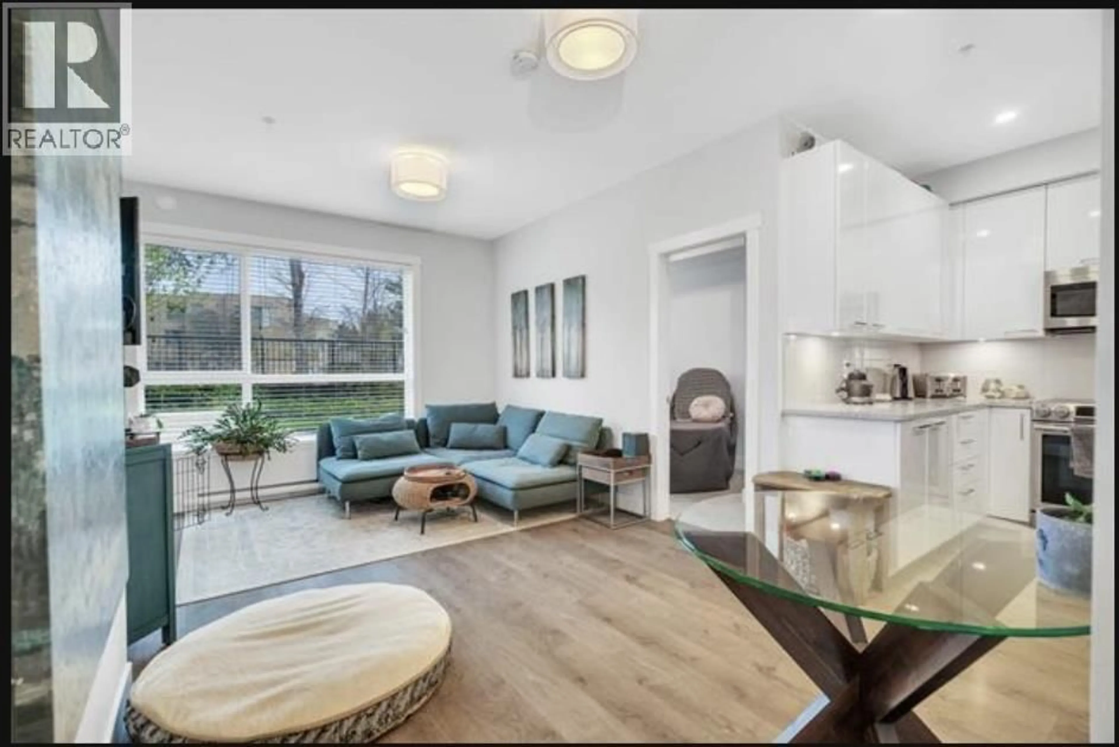 Living room with furniture, unknown for 106 - 22315 122 AVENUE, Maple Ridge British Columbia V2X4K7