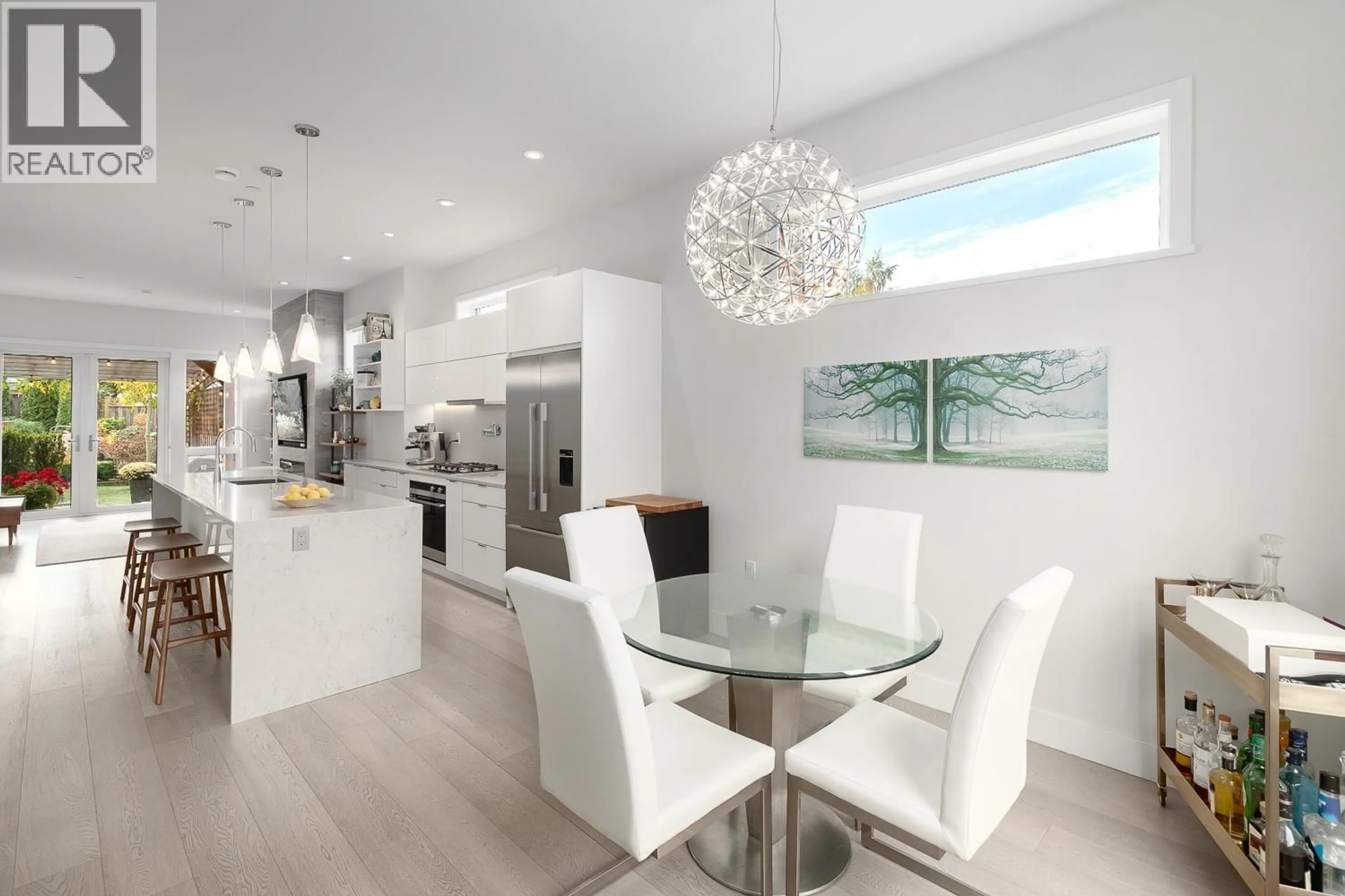 Unknown for 220 40TH AVENUE, Vancouver British Columbia V5W1L8