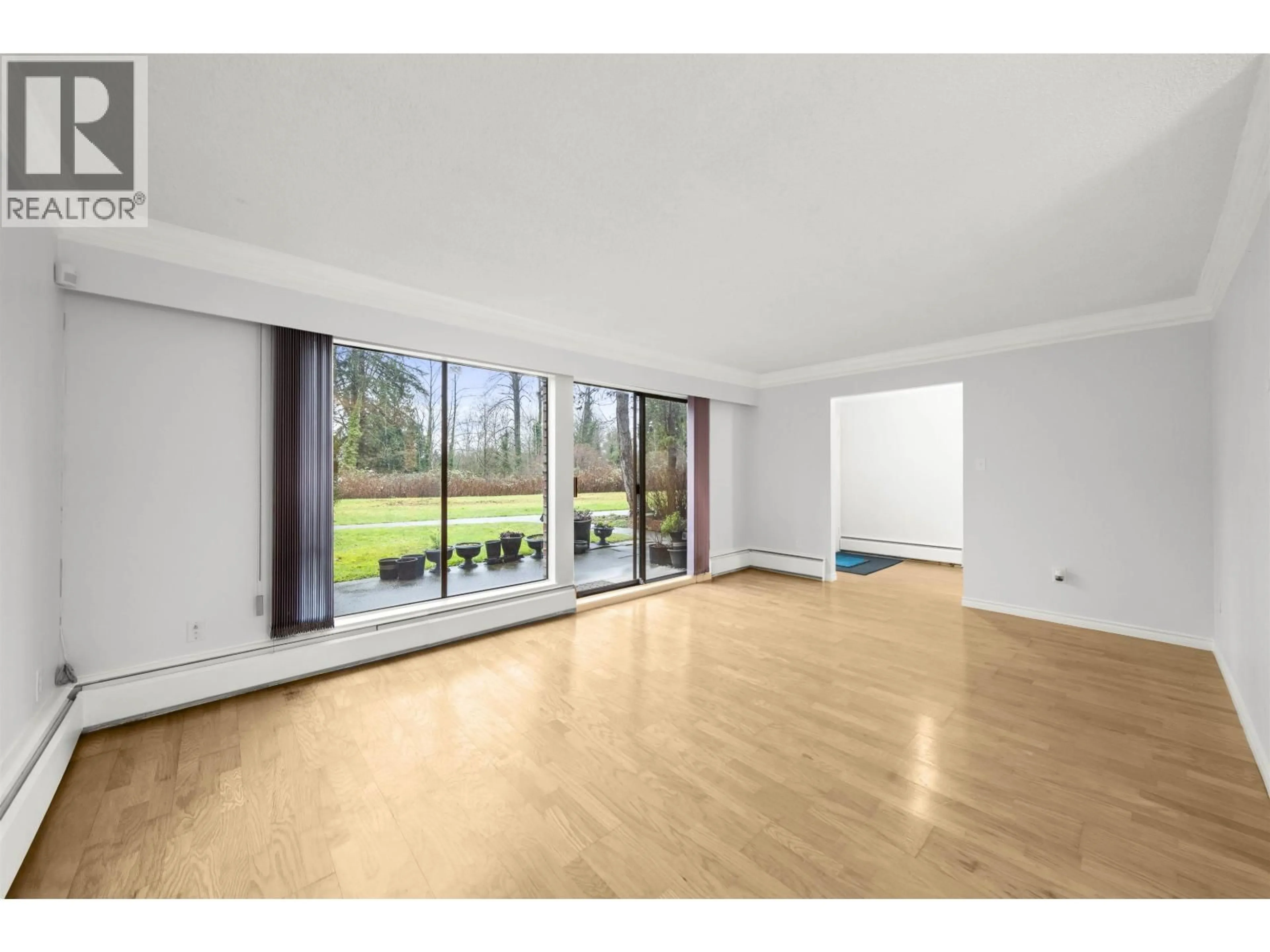 A pic of a room for 8851 HORNE STREET, Burnaby British Columbia V3N4J8