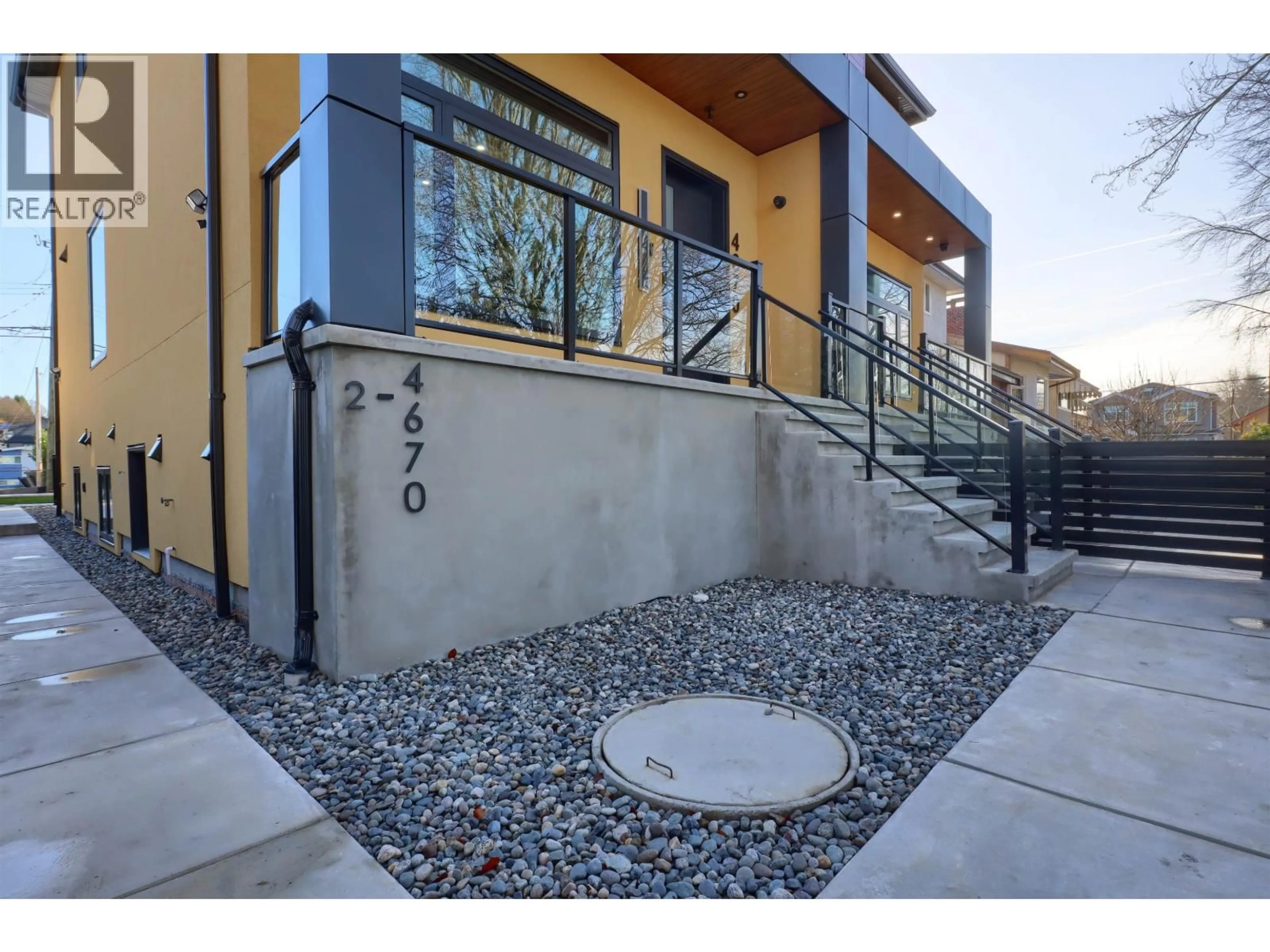 Unknown for 4670 TODD STREET, Vancouver British Columbia V5R3P8