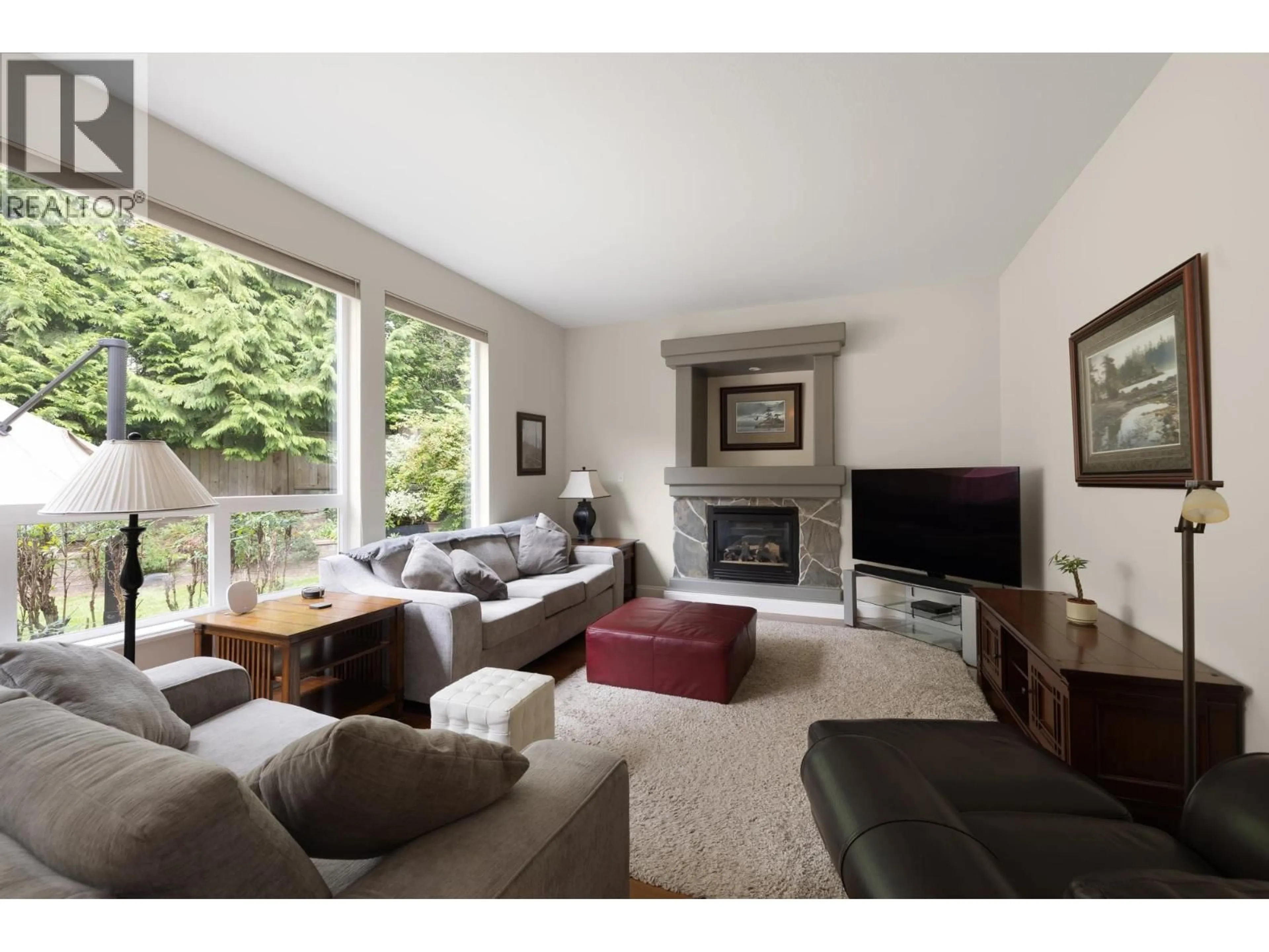 Living room with furniture, unknown for 118 CHESTNUT COURT, Port Moody British Columbia V3H5G4