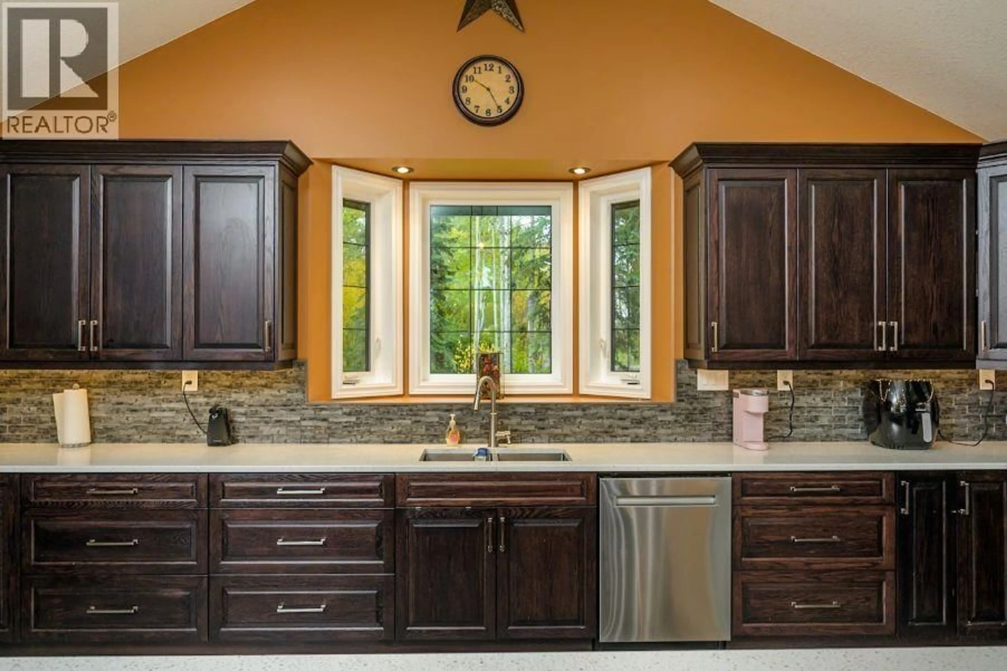 Contemporary kitchen, ceramic/tile floor for 4438 HANET ROAD, Prince George British Columbia V2K5S1