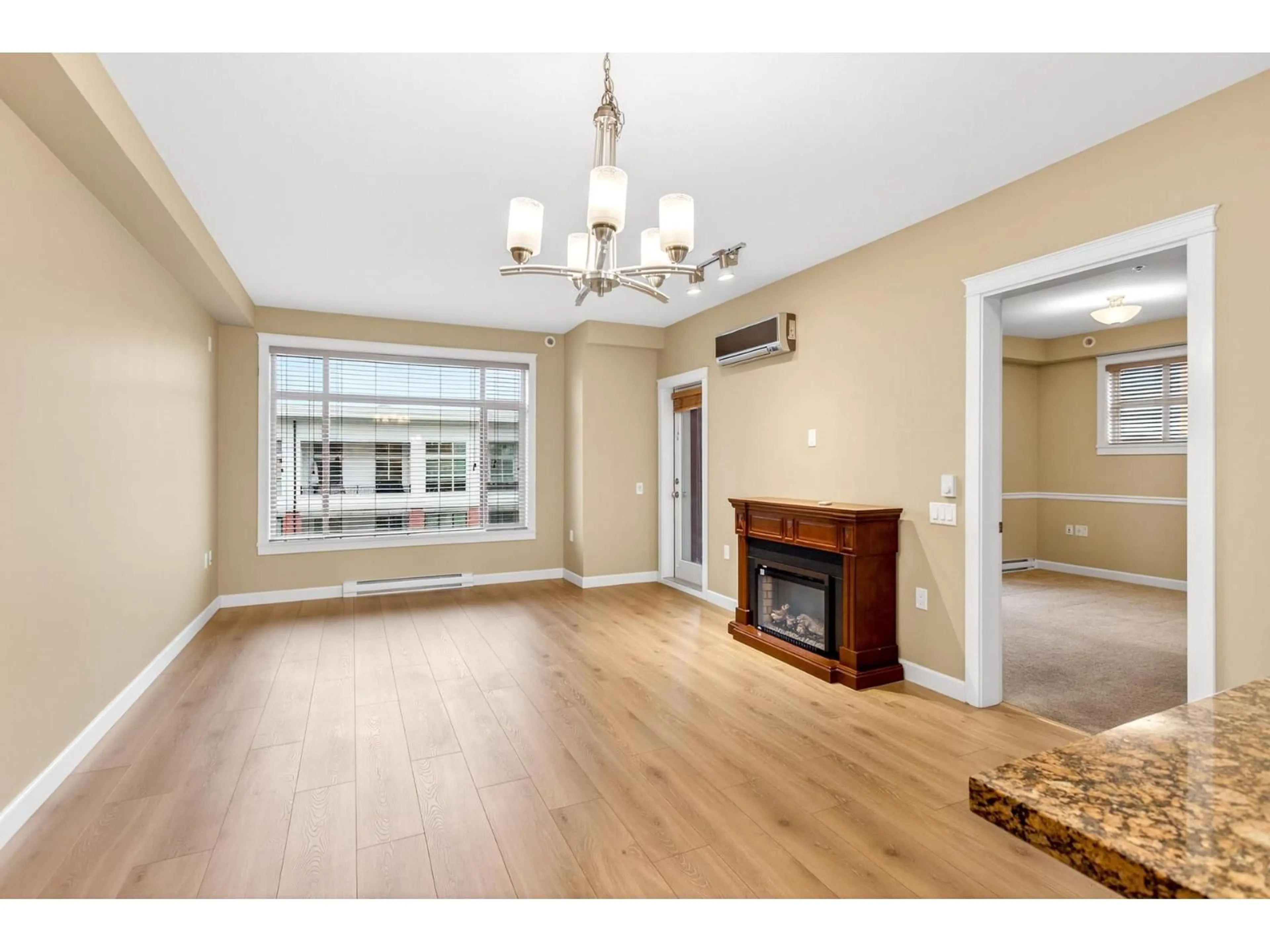 A pic of a room for 526 - 8157 207 STREET, Langley British Columbia V2Y0V3