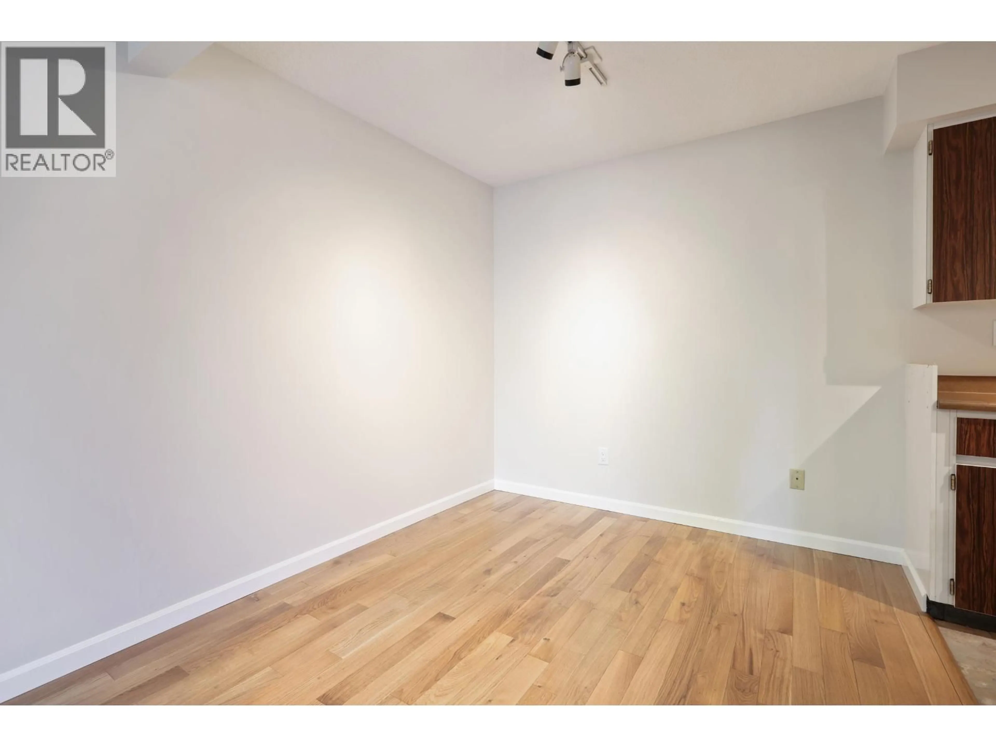A pic of a room for 410 - 1435 NELSON STREET, Vancouver British Columbia V6G2Z3