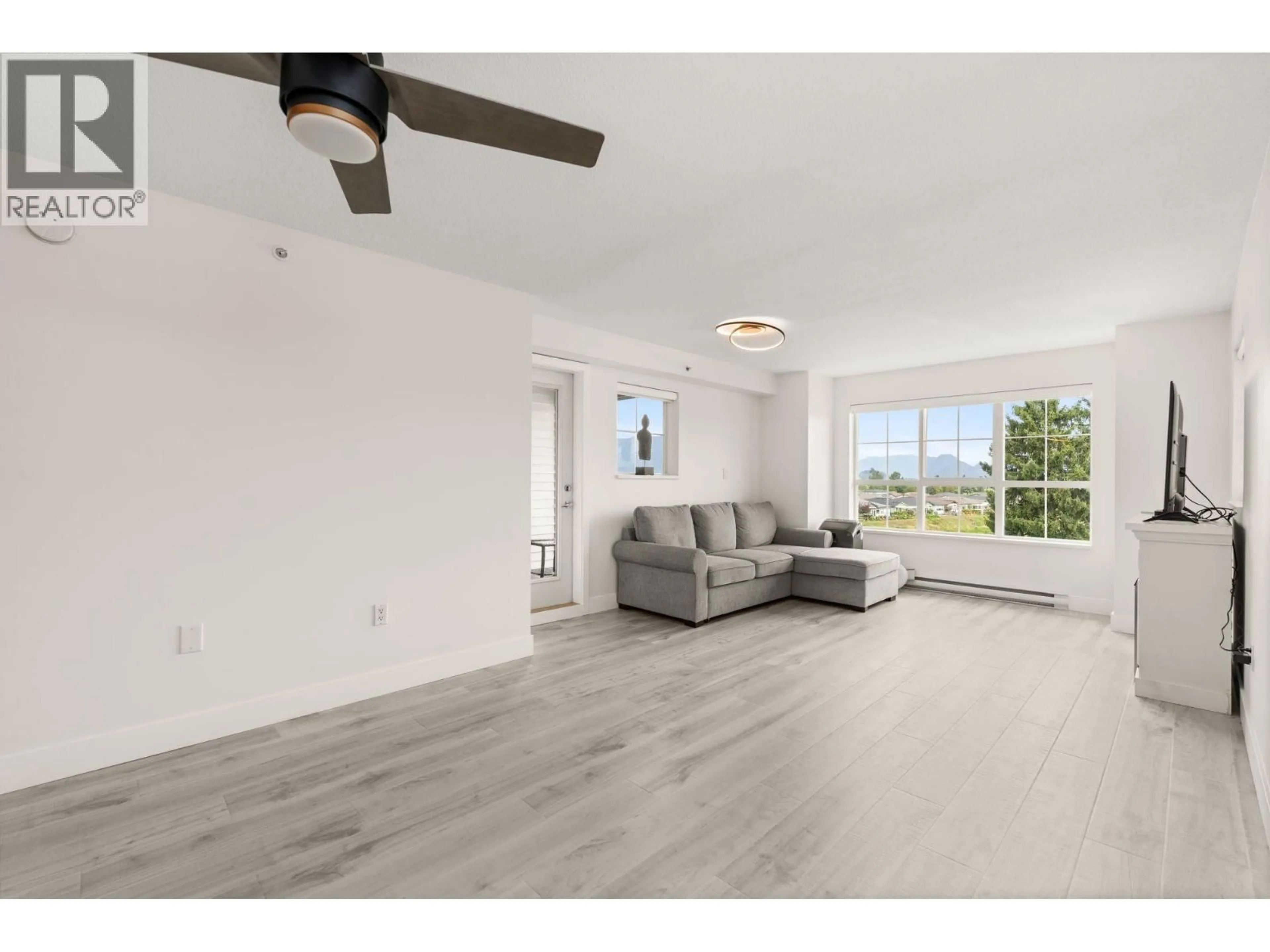 A pic of a room for 429 - 19673 MEADOW GARDENS WAY, Pitt Meadows British Columbia V3Y0A1