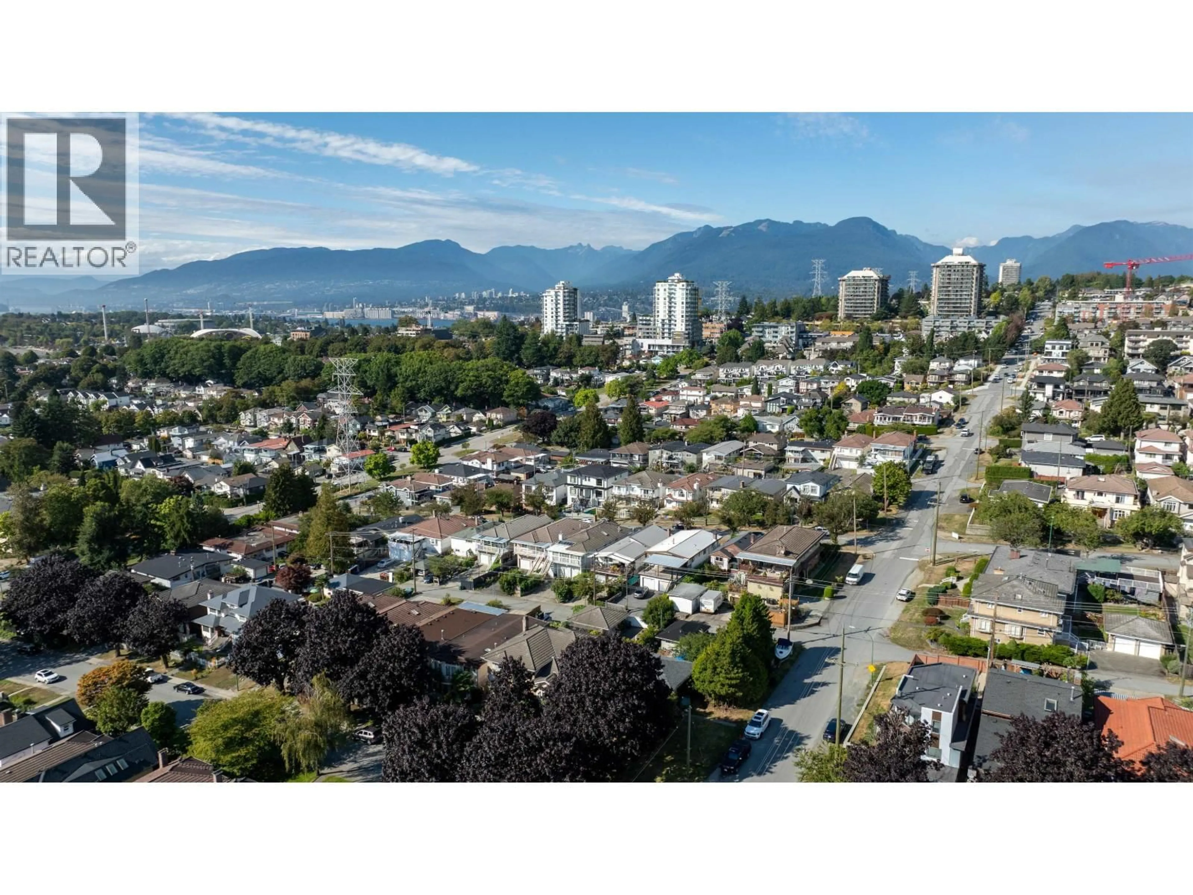A pic from outside/outdoor area/front of a property/back of a property/a pic from drone, mountain view for 3749 UNION STREET, Burnaby British Columbia V5C2W2
