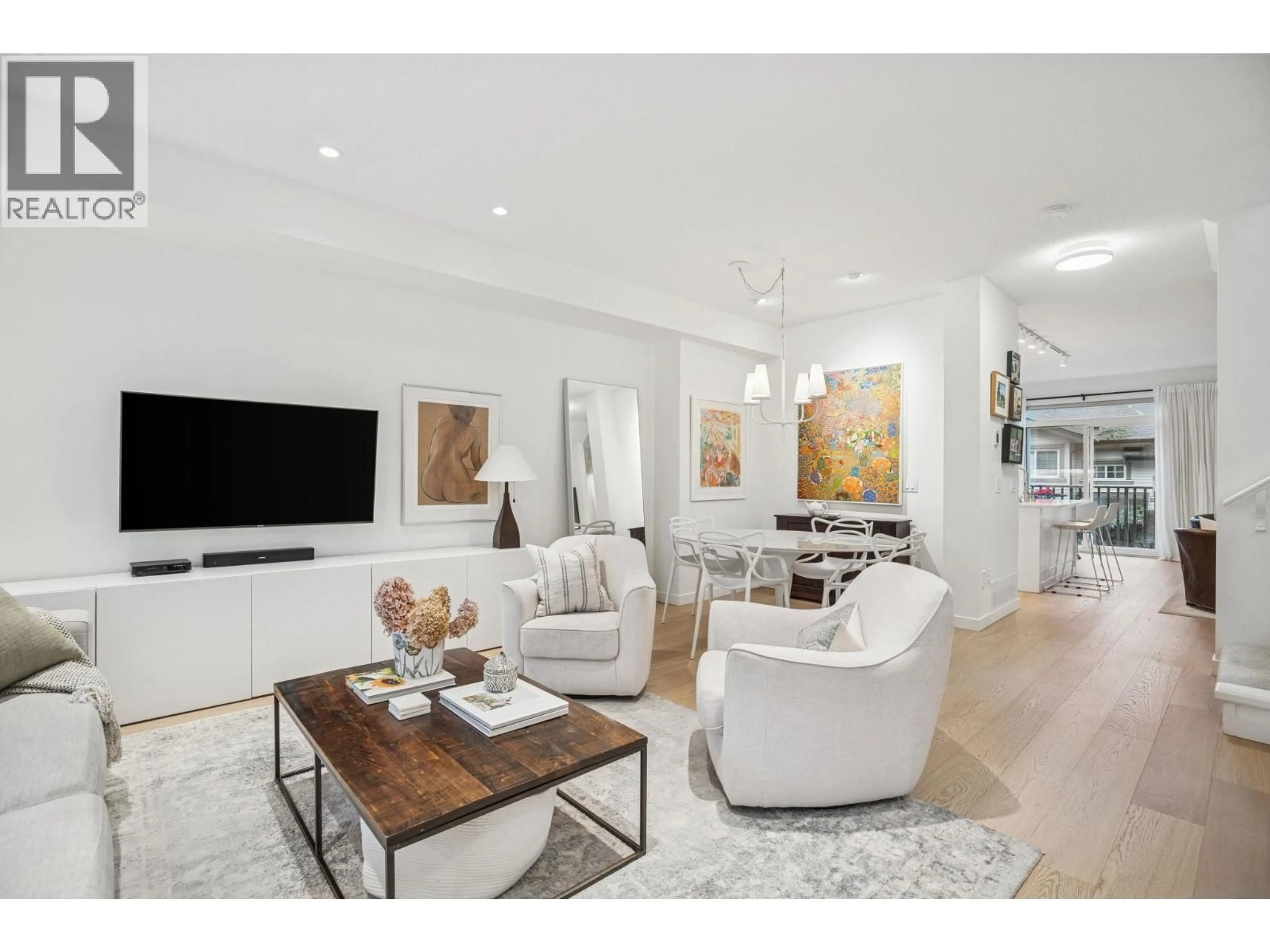 Living room with furniture, unknown for 117 - 2200 PANORAMA DRIVE, Port Moody British Columbia V3H5M2