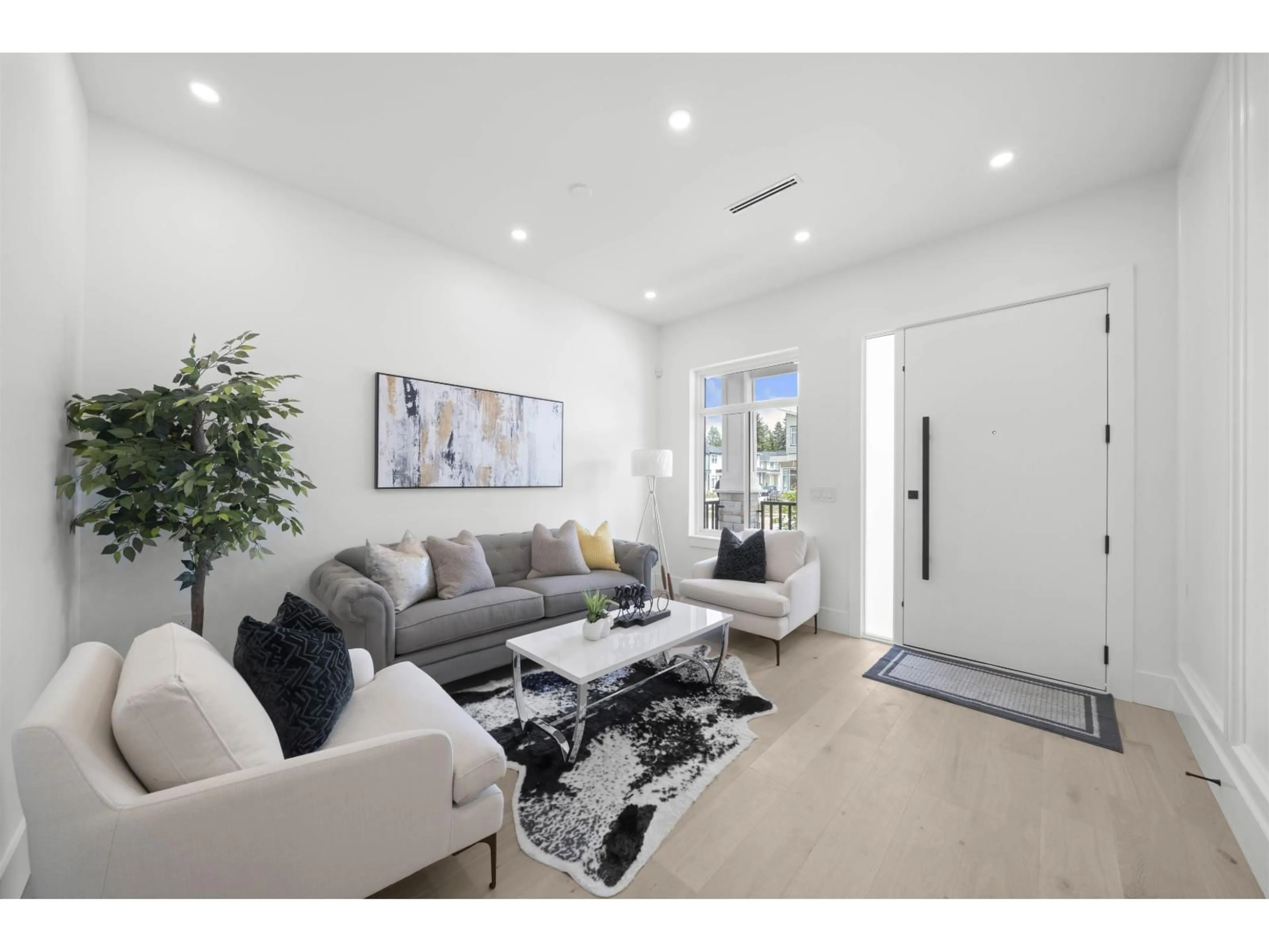 Living room with furniture, unknown for 7527 205 STREET, Langley British Columbia V2Y1V5