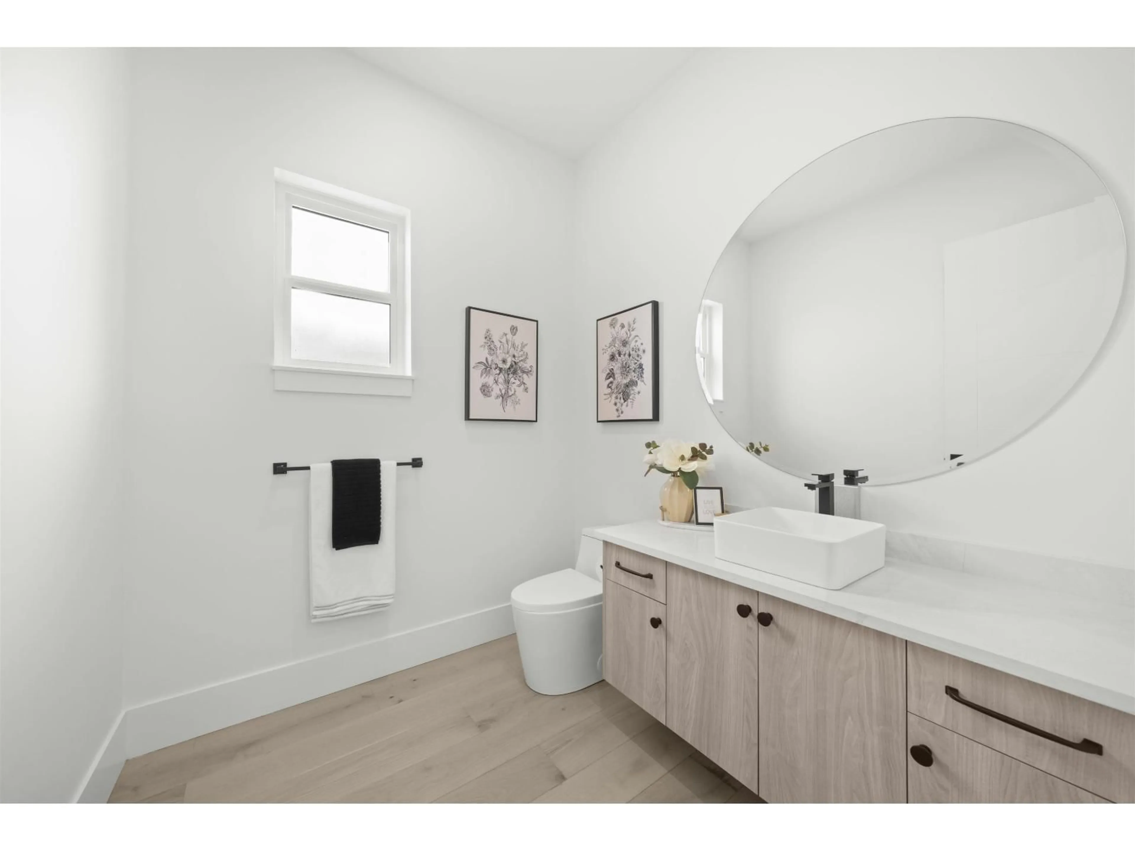 Unknown for 7527 205 STREET, Langley British Columbia V2Y1V5