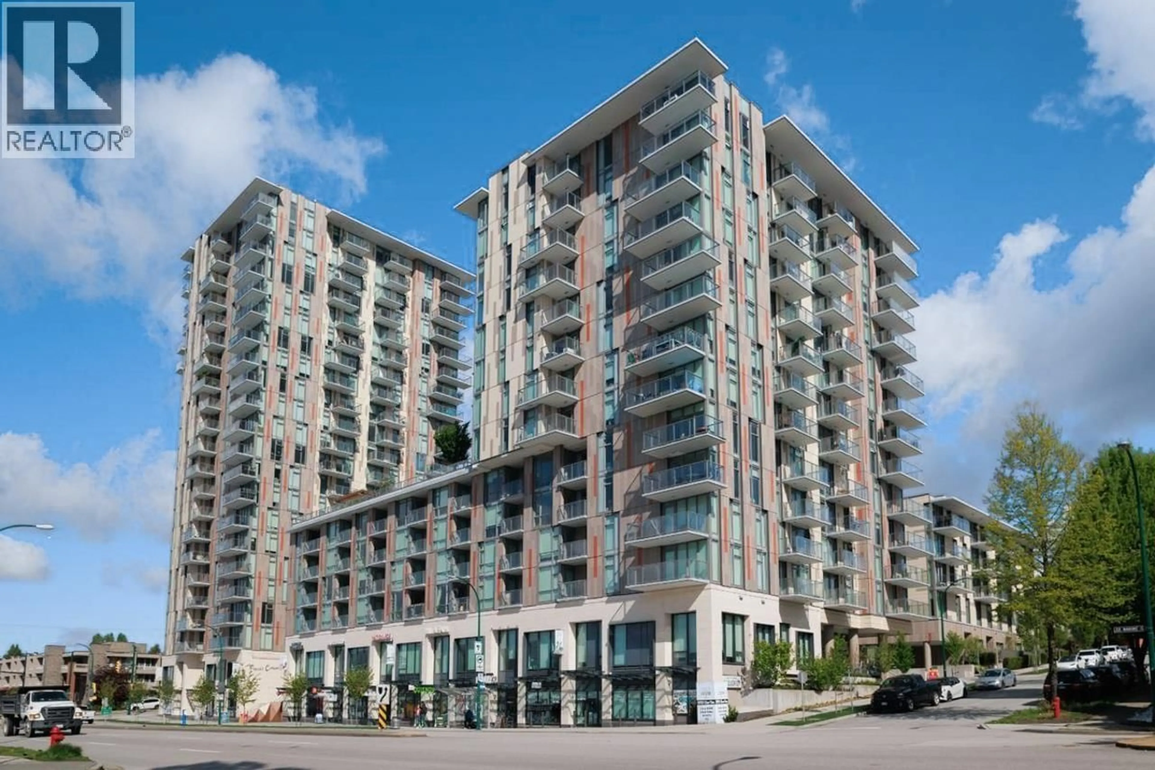 Patio, building for 316 - 8181 CHESTER STREET, Vancouver British Columbia V5X0J9