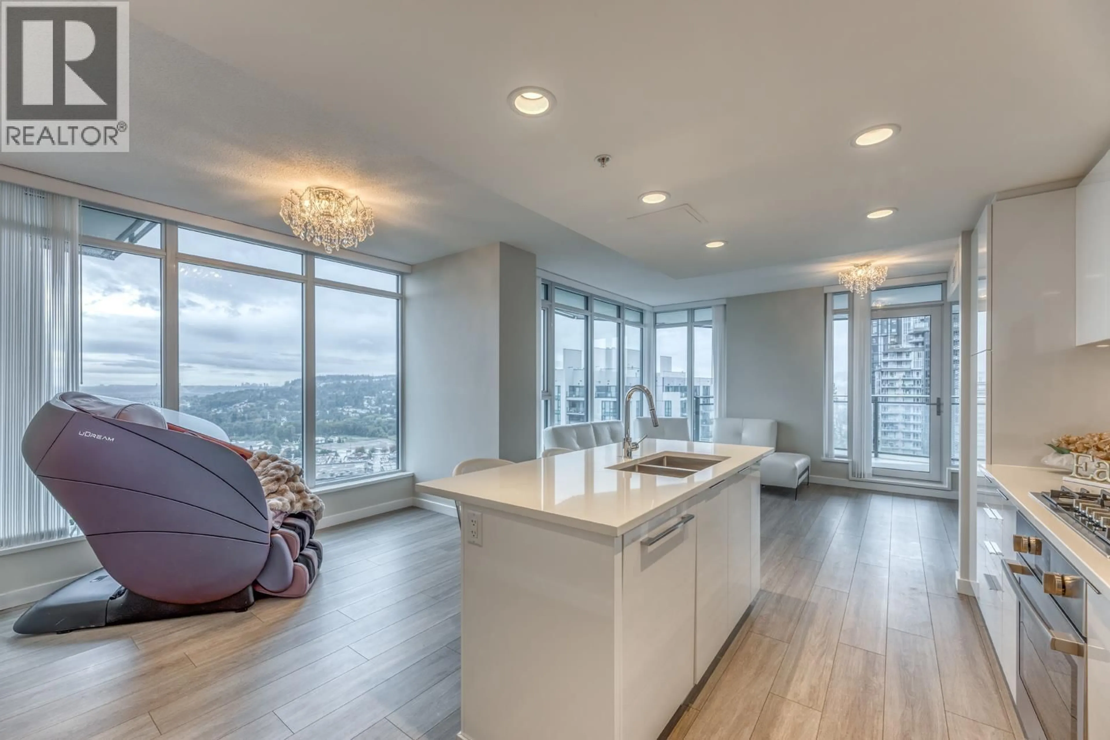 Open concept kitchen, unknown for 3406 - 1182 WESTWOOD STREET, Coquitlam British Columbia V3B0T9