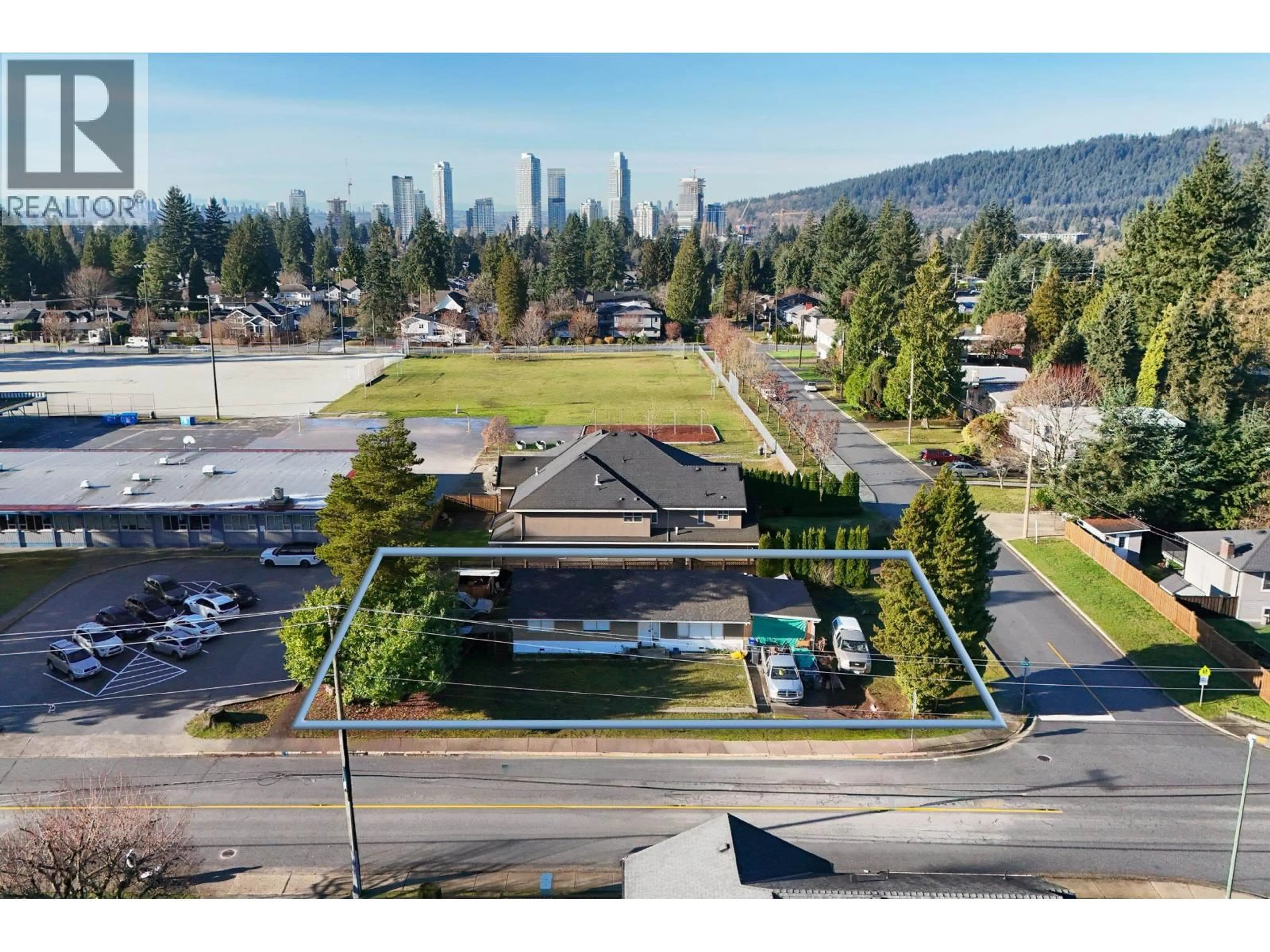 A pic from outside/outdoor area/front of a property/back of a property/a pic from drone, mountain view for 740 PORTER STREET, Coquitlam British Columbia V3J5B4