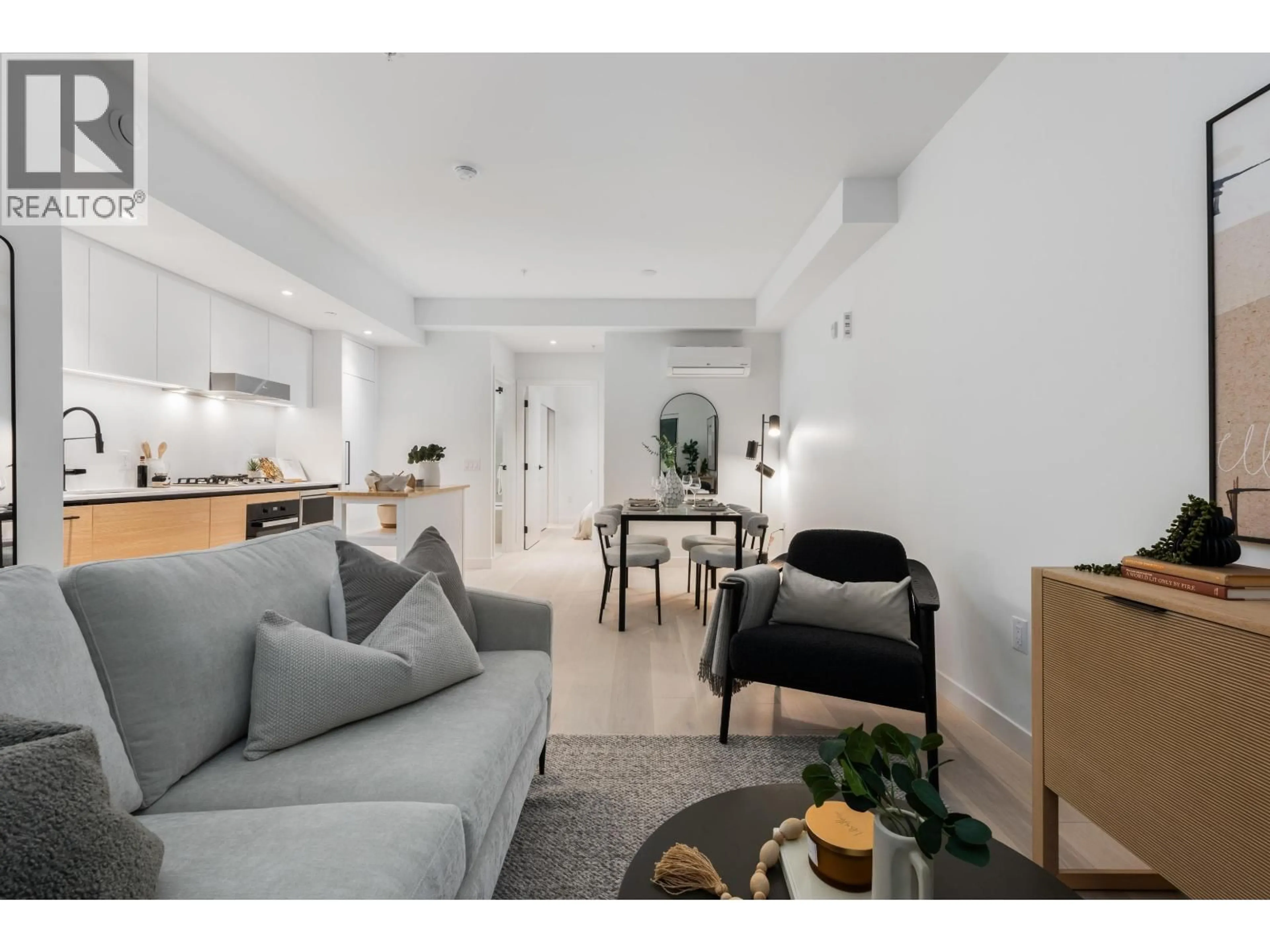 Living room with furniture, unknown for 103 - 469 28TH AVENUE, Vancouver British Columbia V5Y0P2