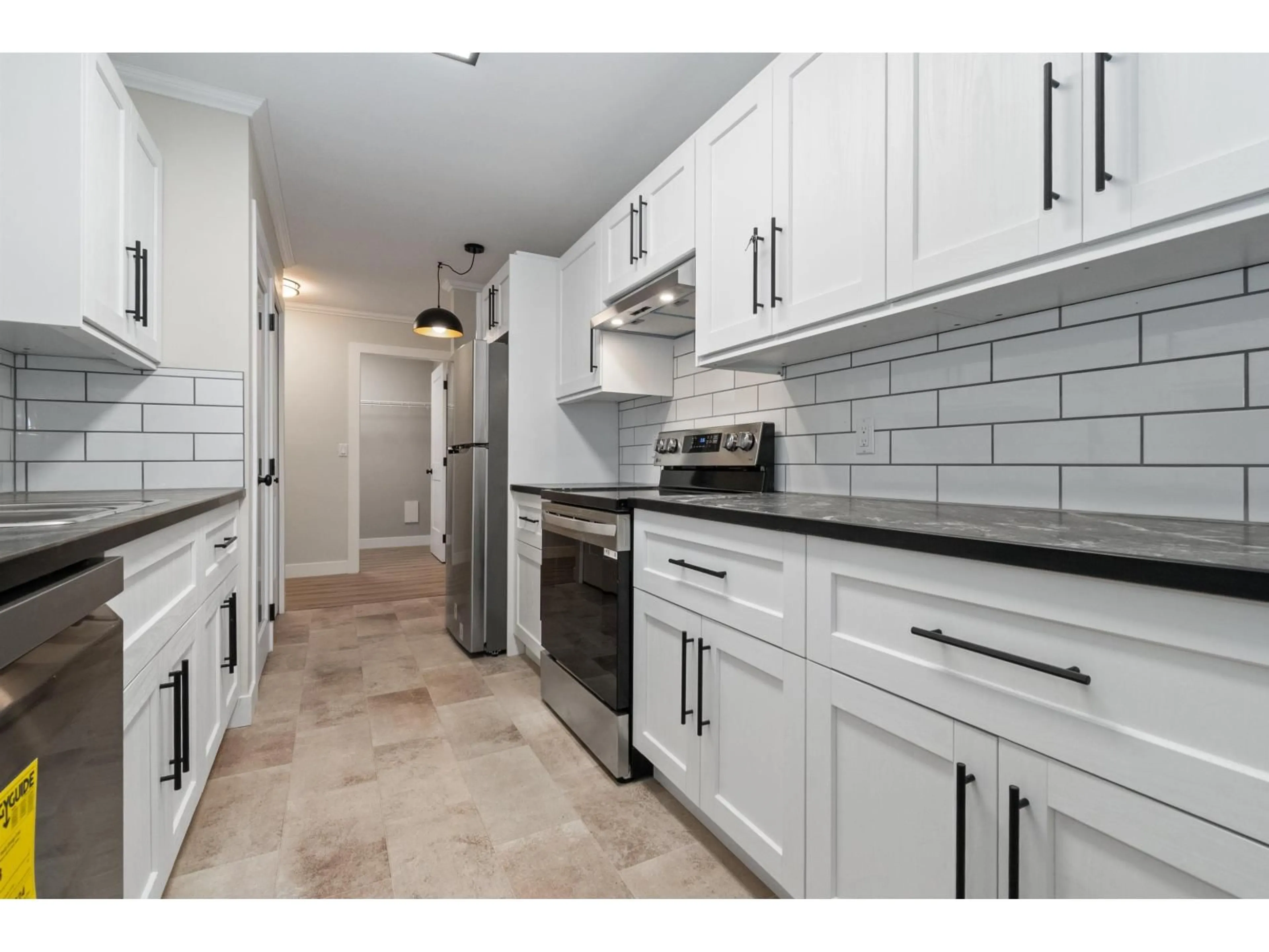 Standard kitchen, ceramic/tile floor for 301 - 9175 EDWARD STREET, Chilliwack British Columbia V2P4C5